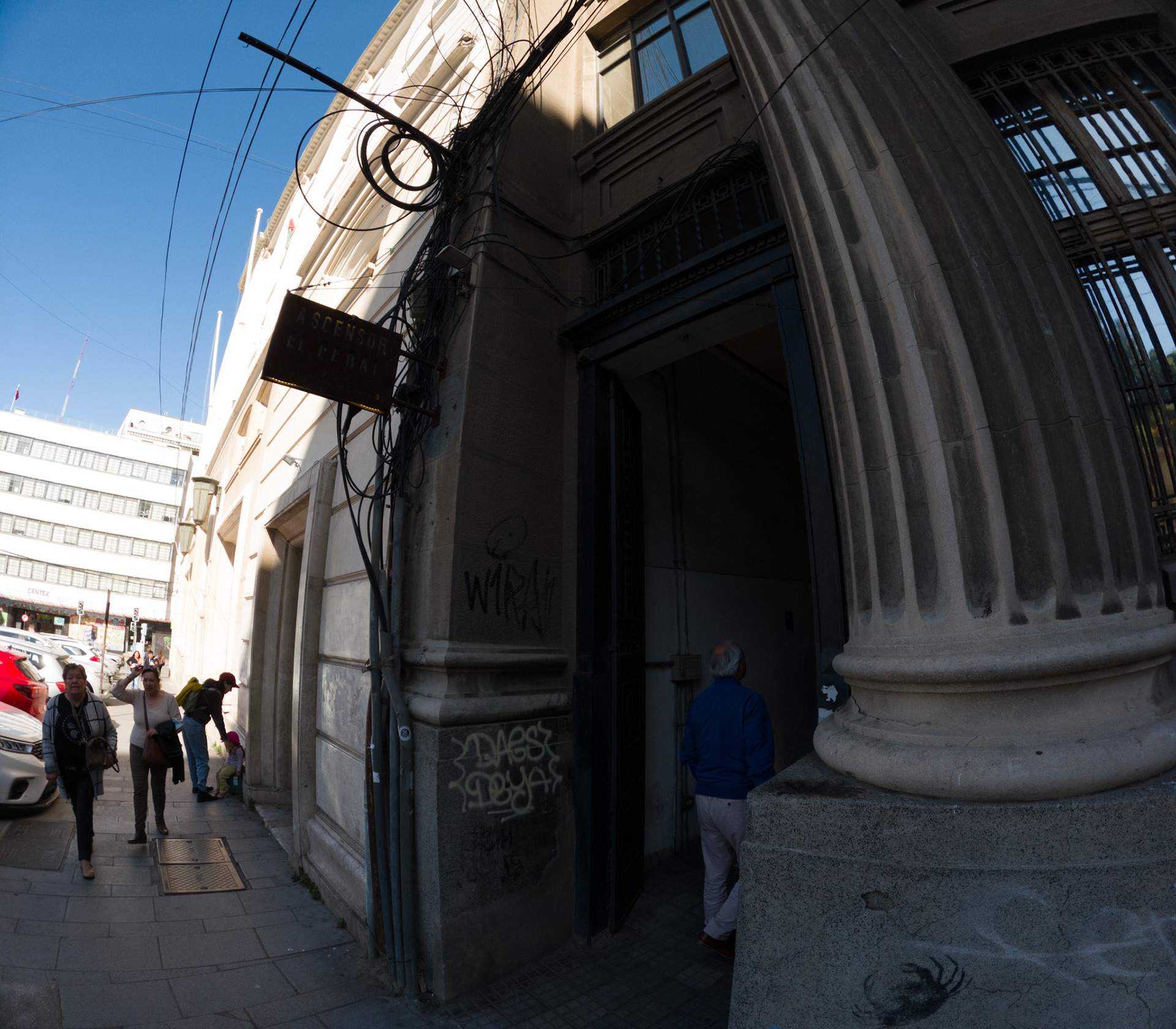 C:\DCIM\100GOPRO\GOPR1035.GPR