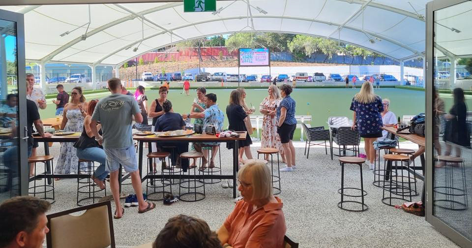 Club Helensvale / 3.9mm, 4.5mW x 2.5mH