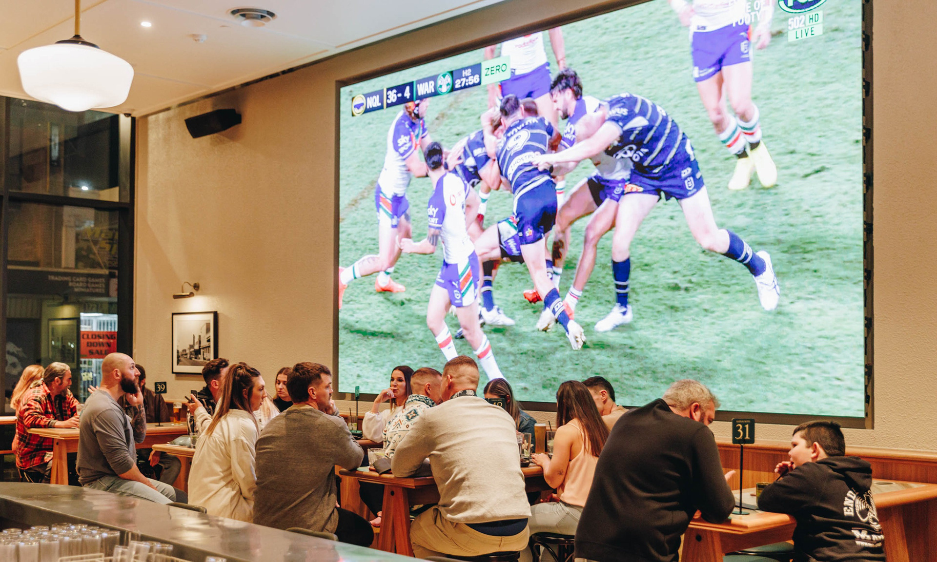 Railway Tavern / 2.6mm, 4.5mW x 3.5mH