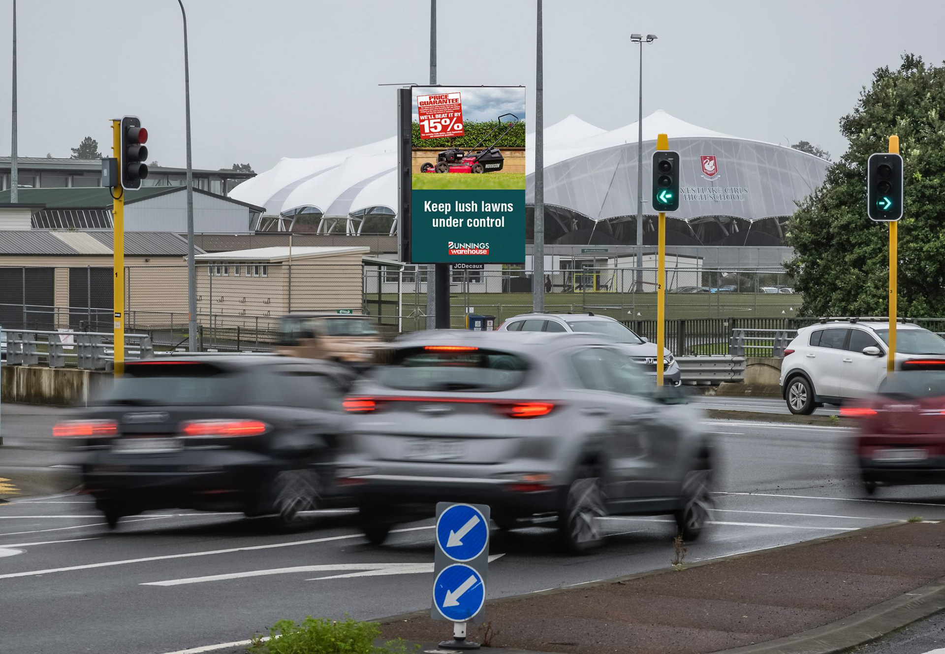 JCDecaux Waiaru Park, Auckland / 8mm, 3.072mH x 4.736mH