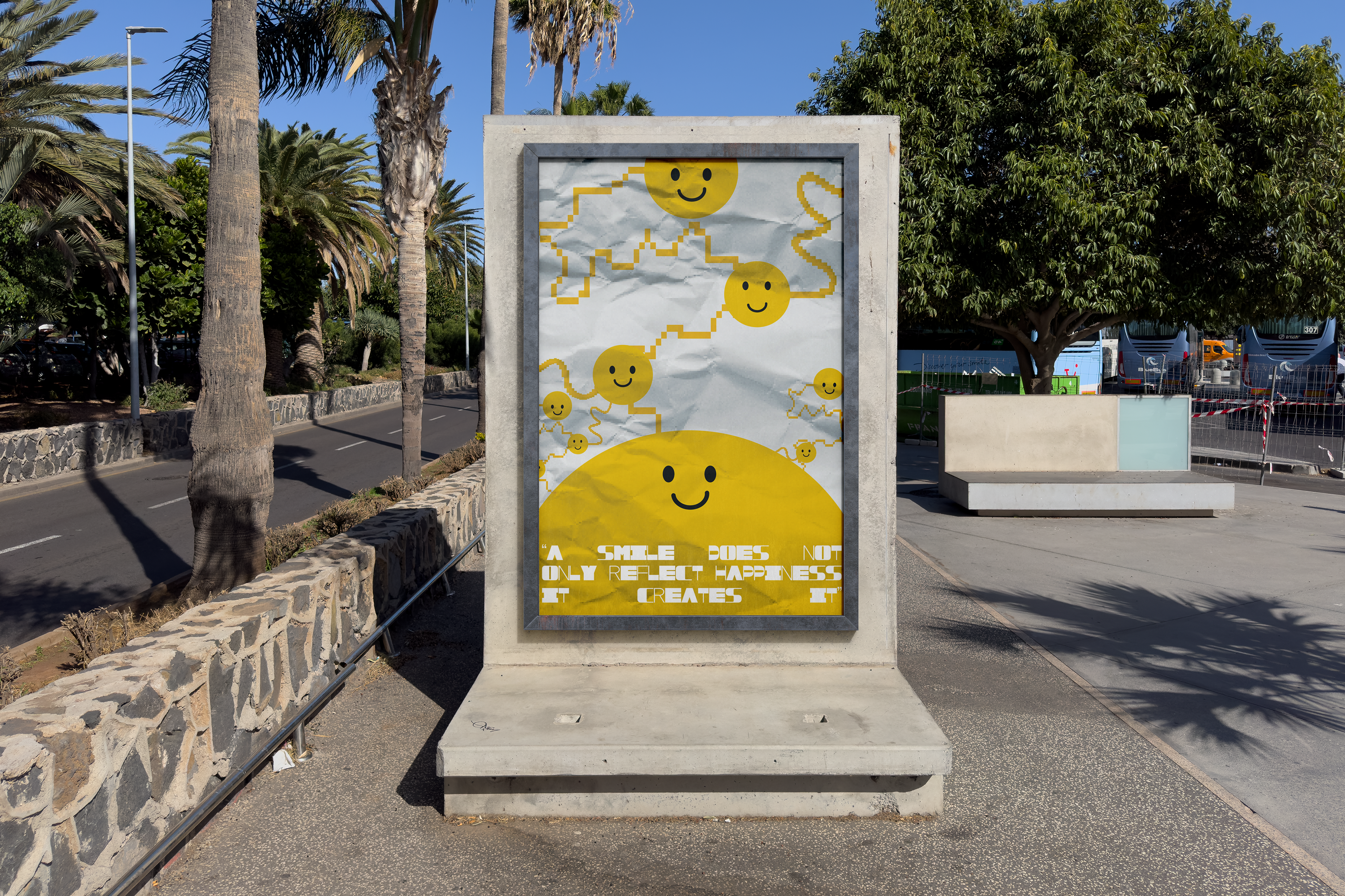 #4 SMILE - MOCKUP