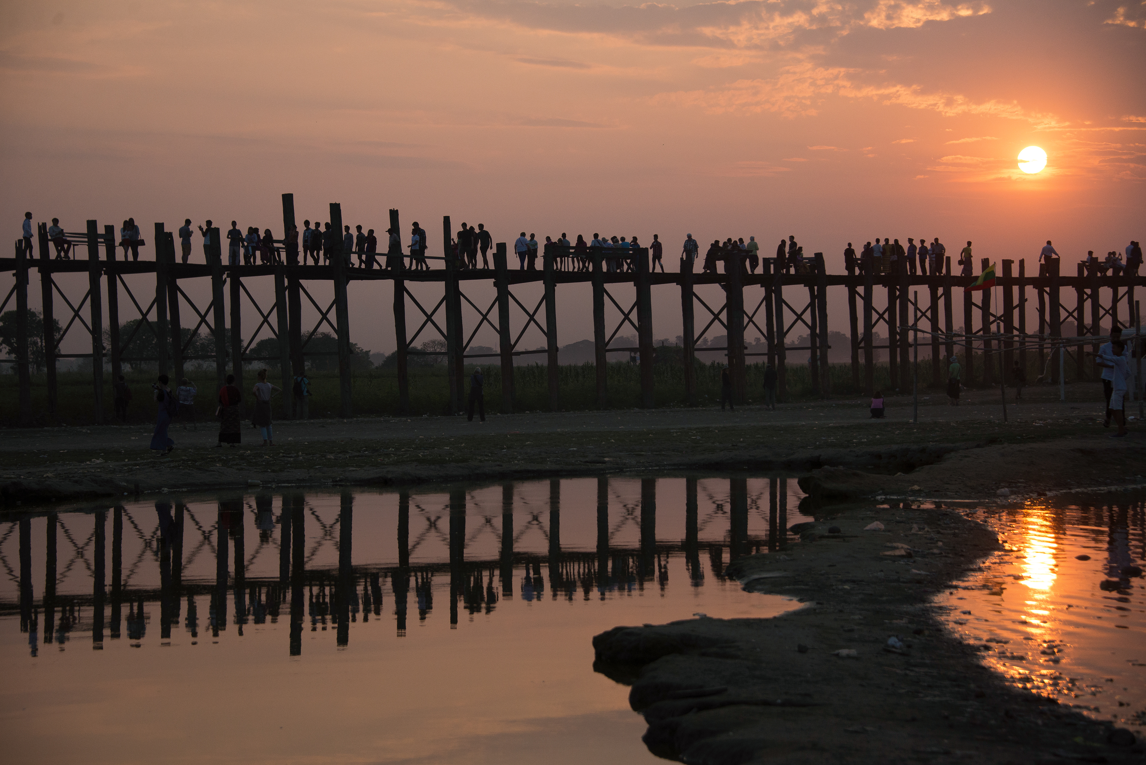 U Bein Bridge, Mandalay