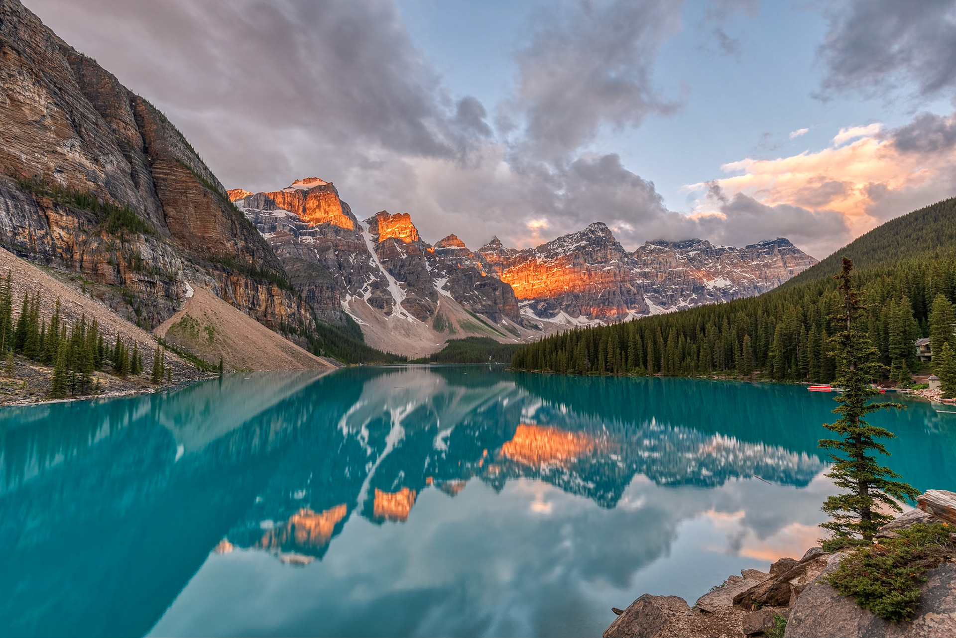 A1036 - Moraine Perfection, Moraine Lake, Alberta, Canada, 2019