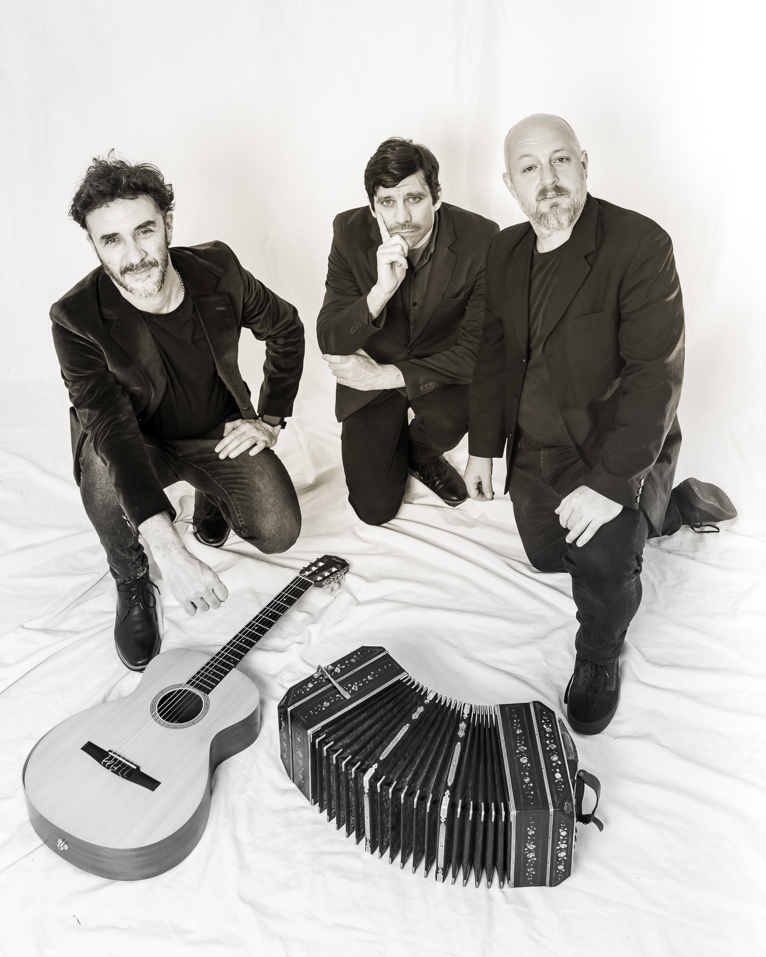 Las Fuerzas del Suelo en mi estudio (nov/2024)