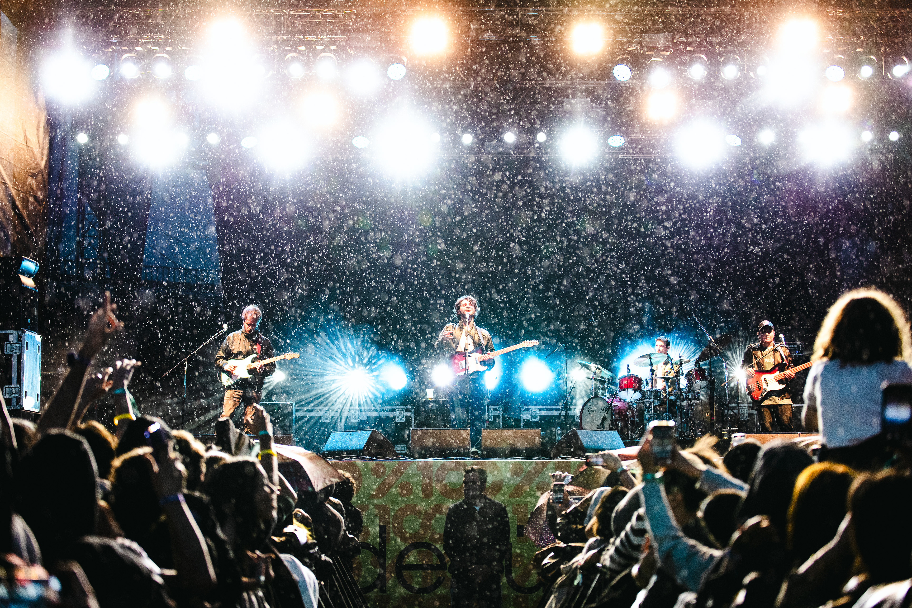 YAŞLI AMCA, MİLYON FEST