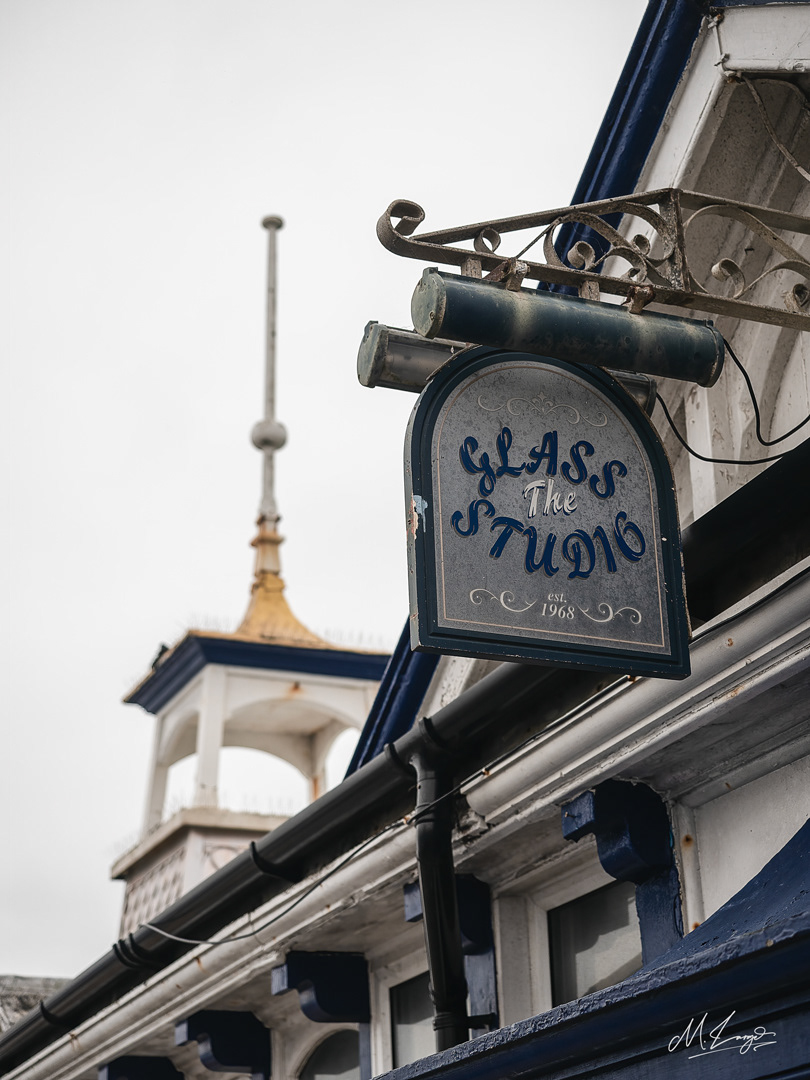 The Artisan’s Sign