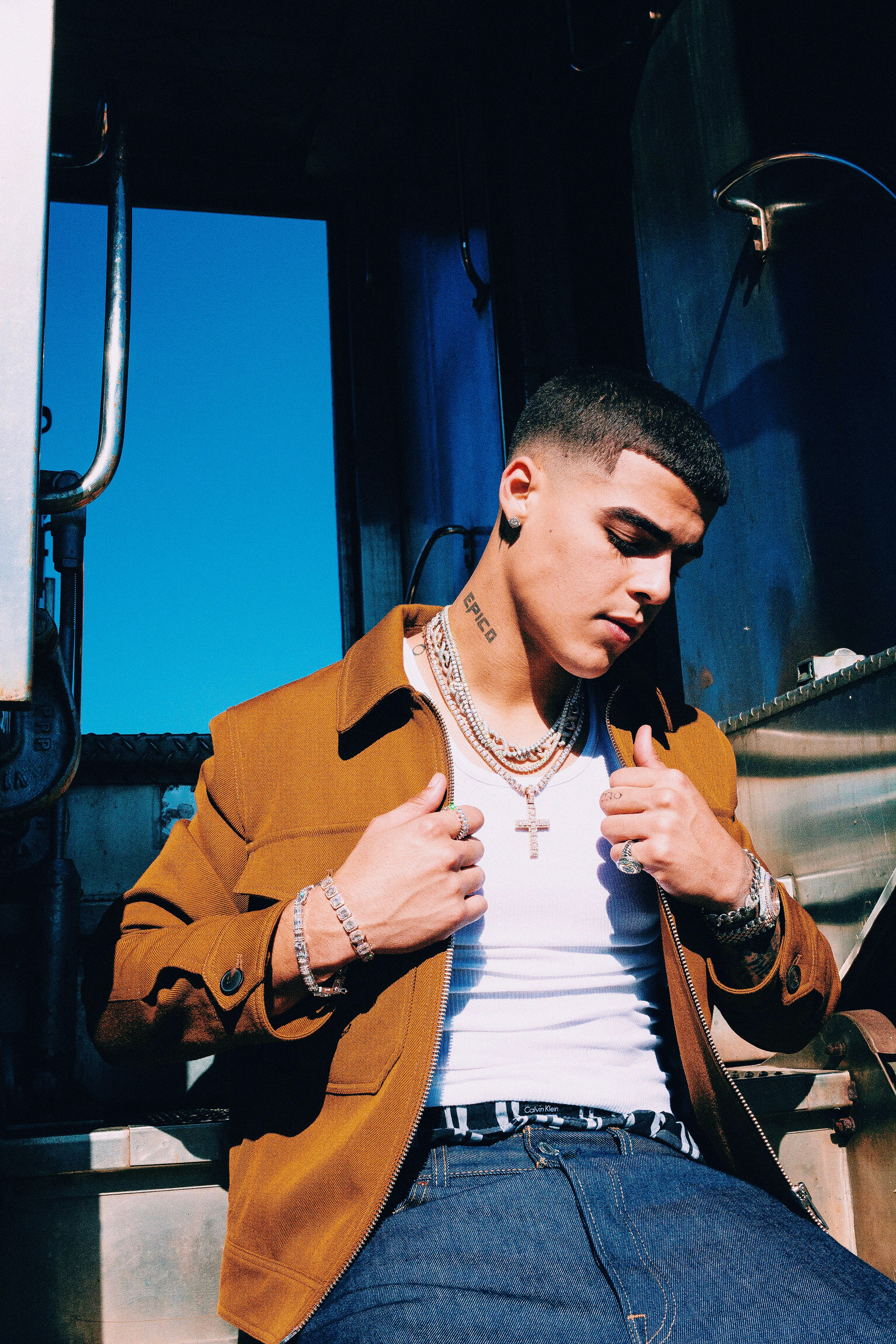 Lunay | En Mi Habitación