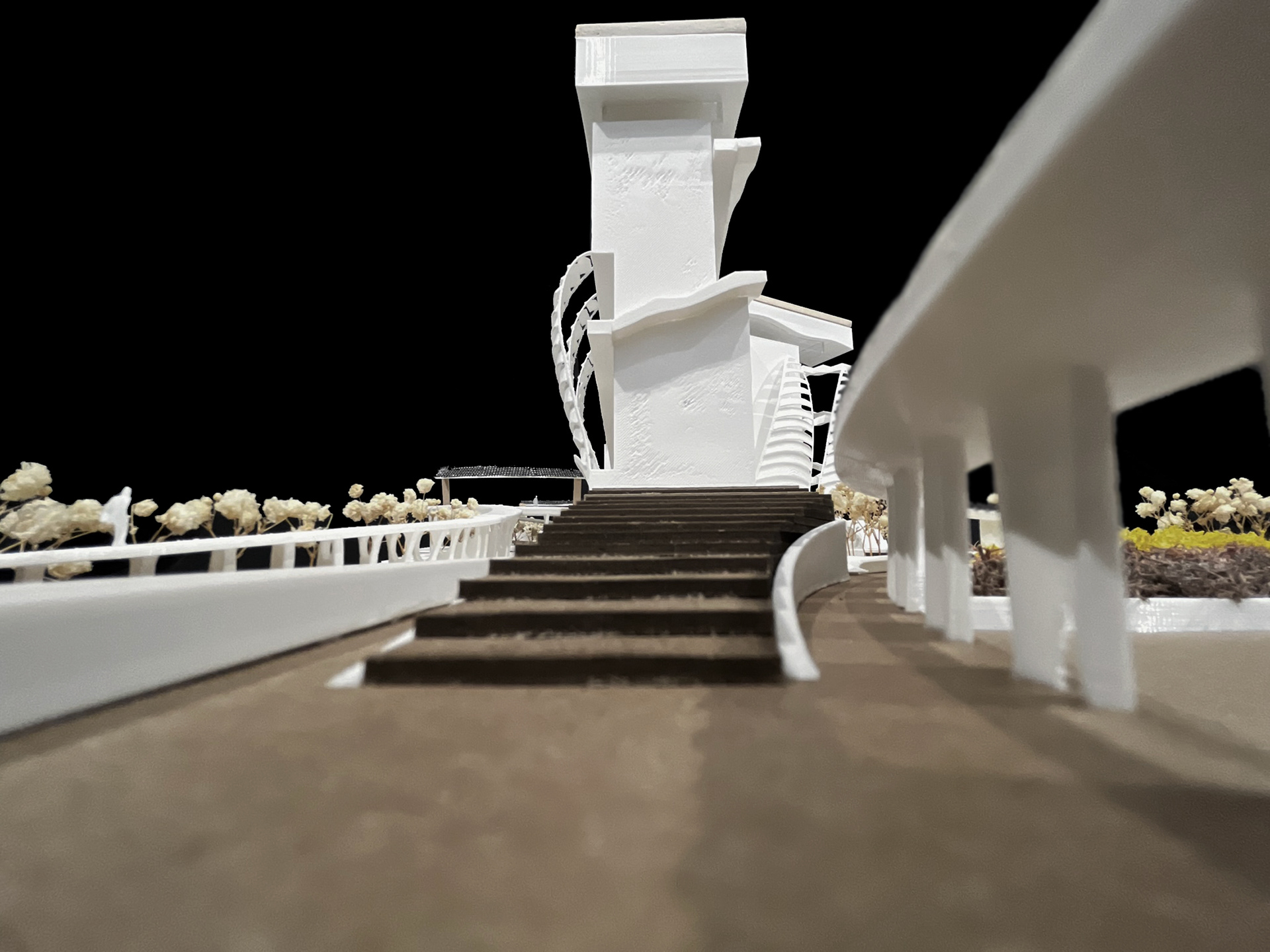 PERSPECTIVE TO NORTH