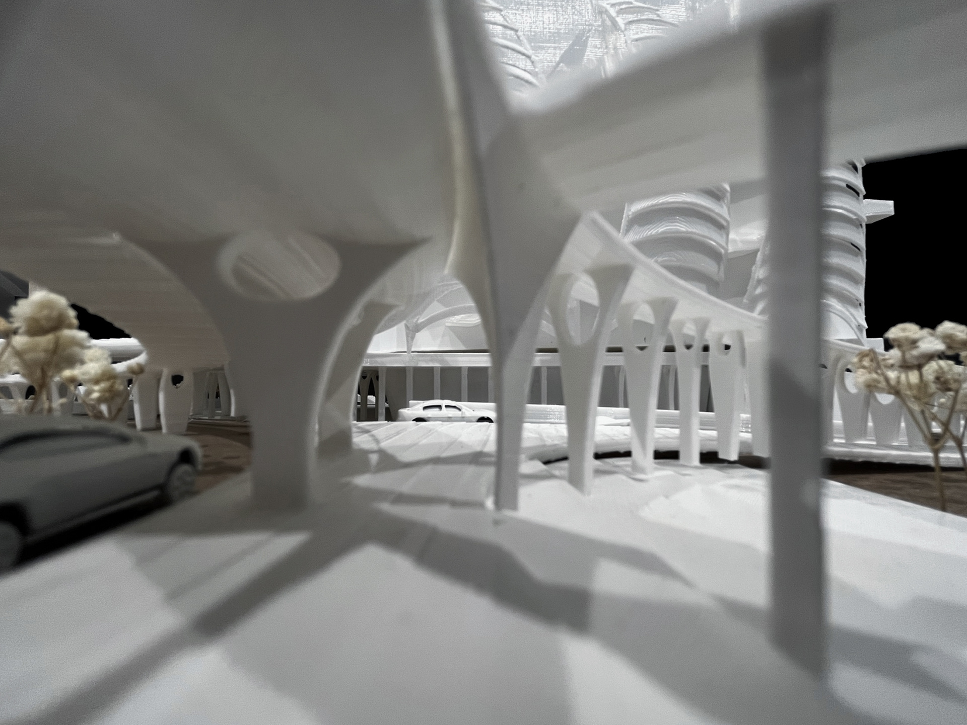 MORPHING COLUMNS