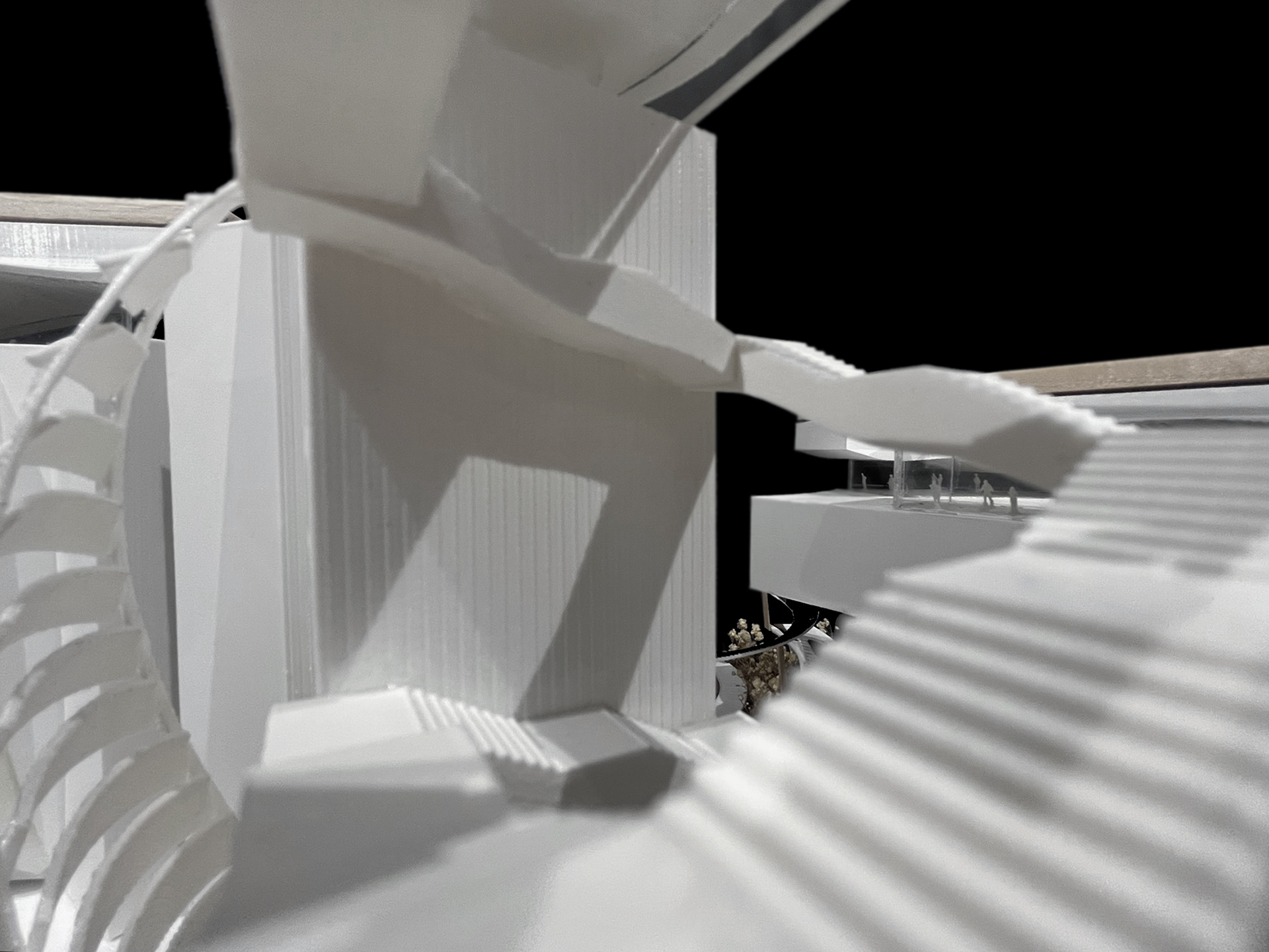 INTERIOR CIRCULATION