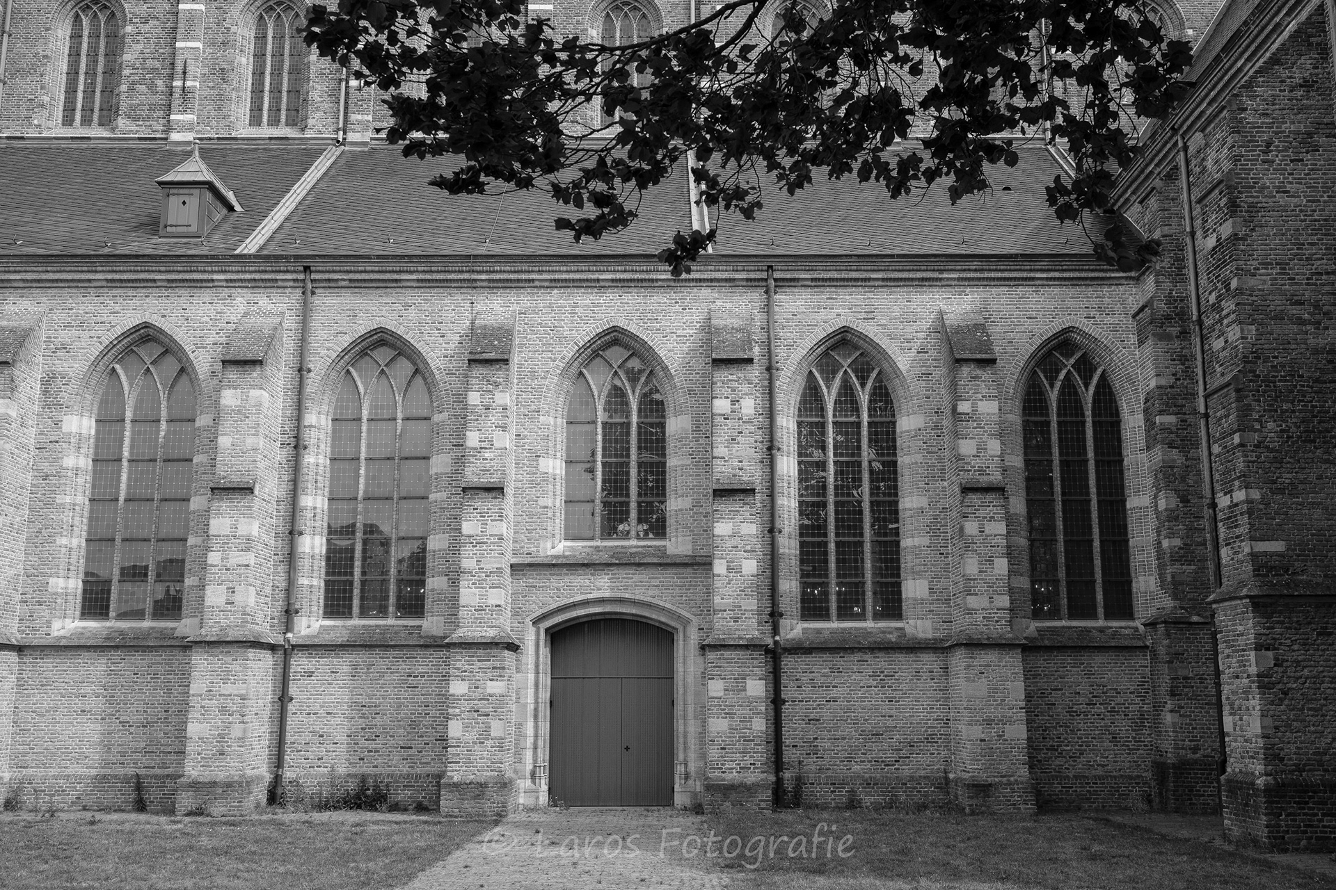 De kerk van Naarden geniet landelijke bekendheid door de uitvoering van de Mattheus Passion.
