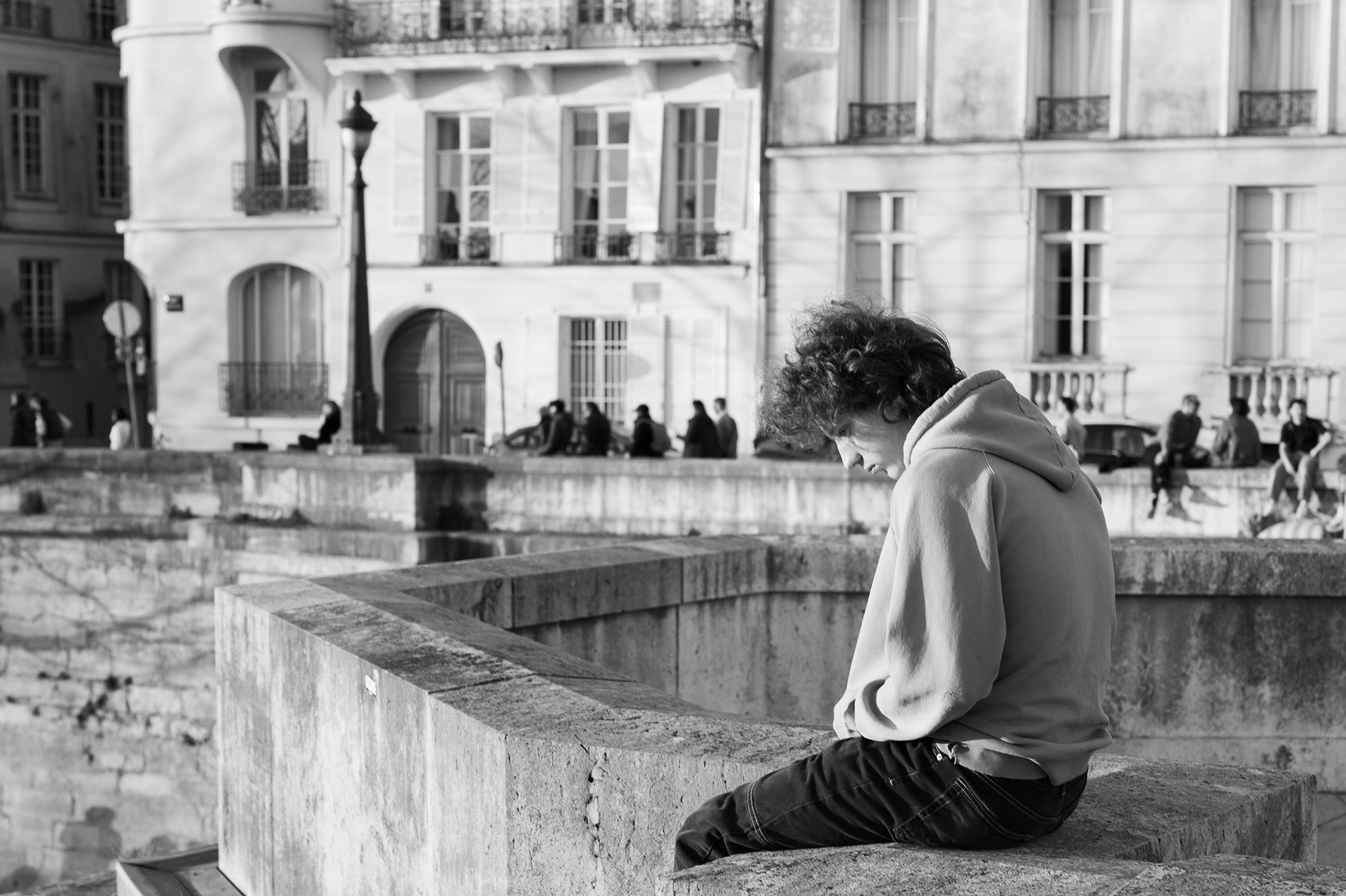 « Ailleurs » 