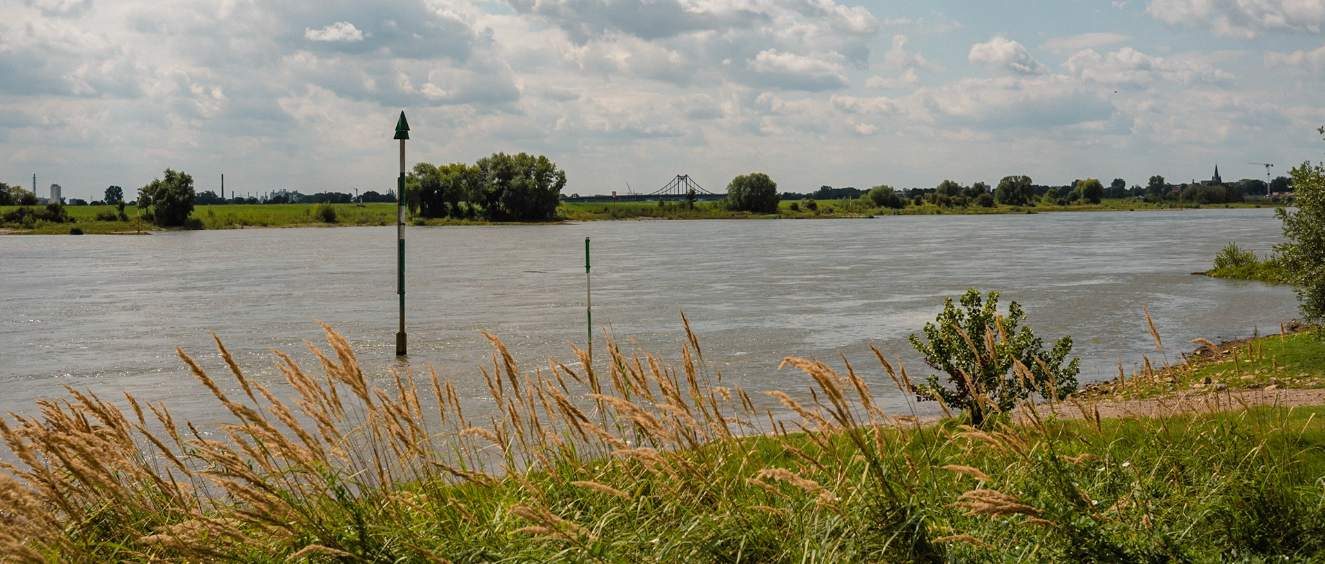 Krefeld Hohenbudberg Rheinblick 1