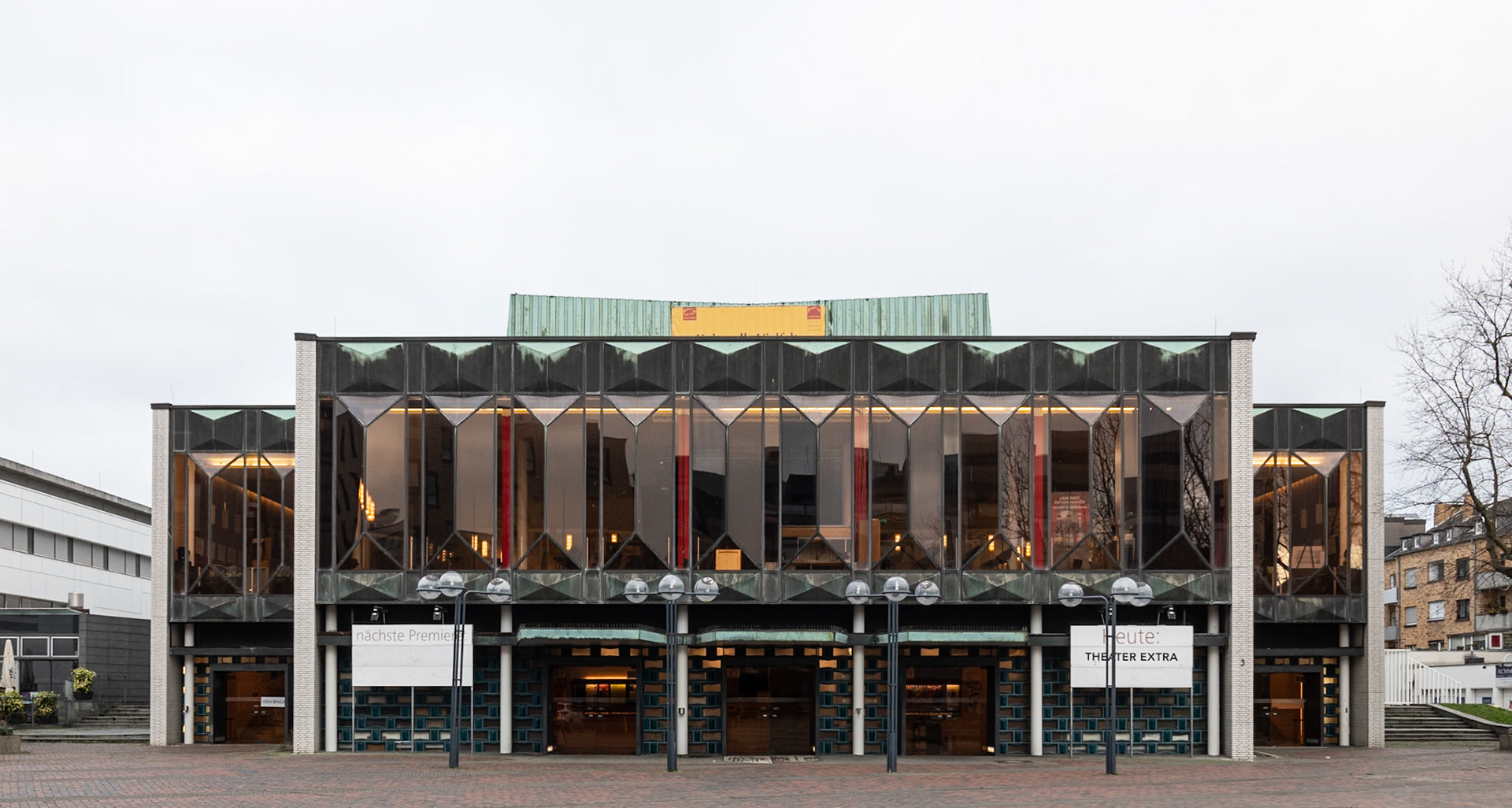 Krefeld, Theaterplatz, Stadttheater, 2022
