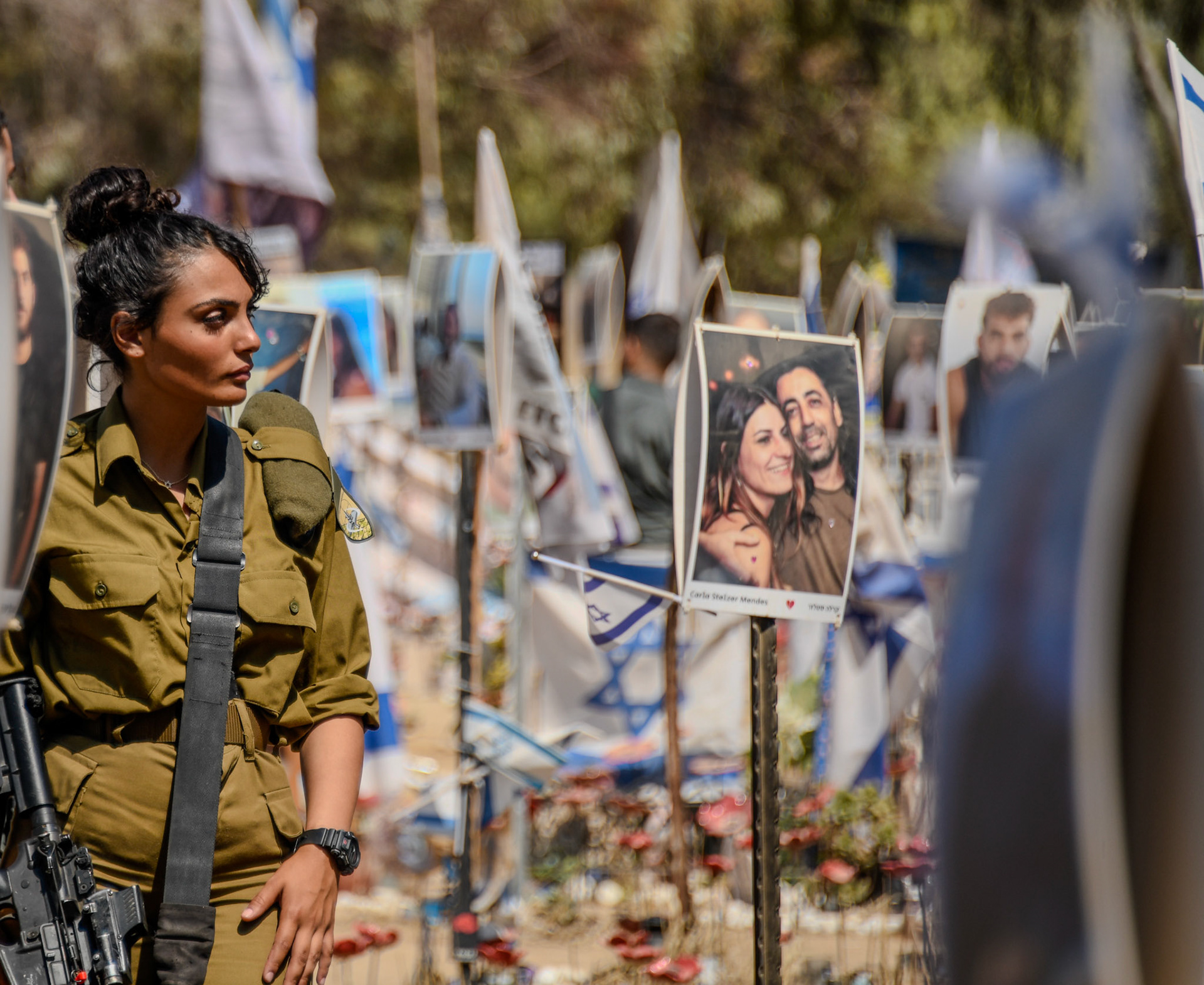 Soldiers Tour the Nova Festival Site