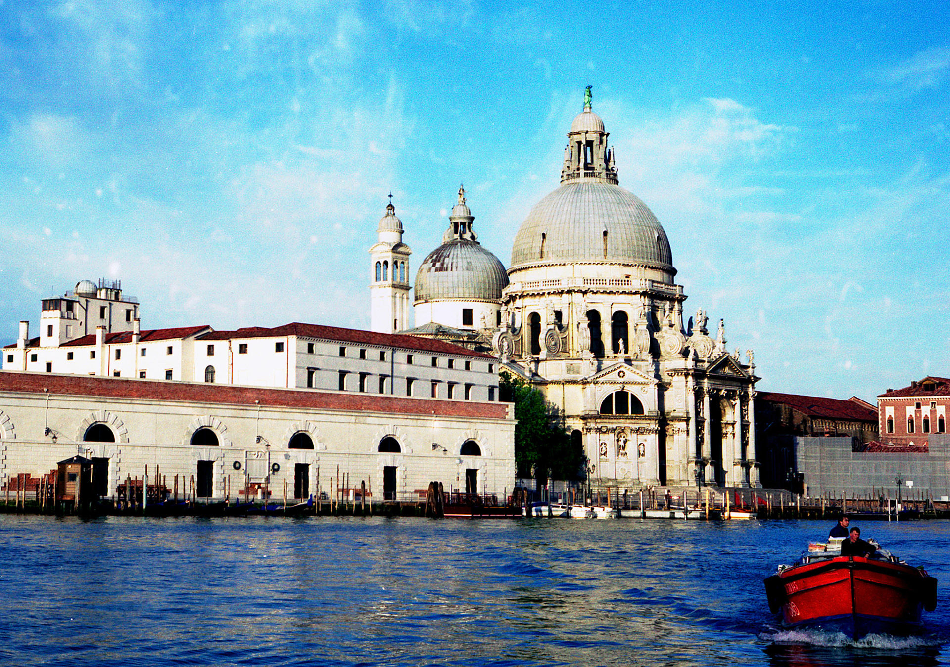 How Venice gets its newspapers