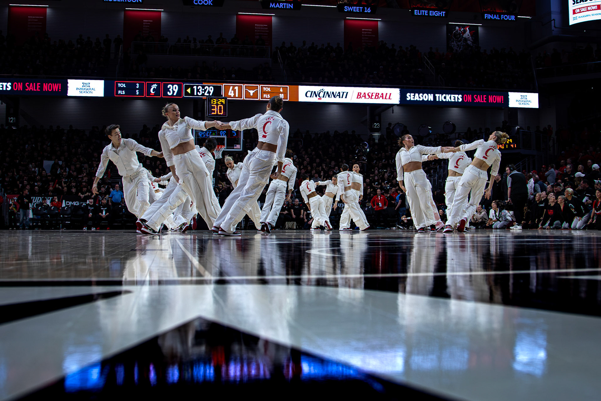 University of Cincinnati, Men's Basketball, 2024