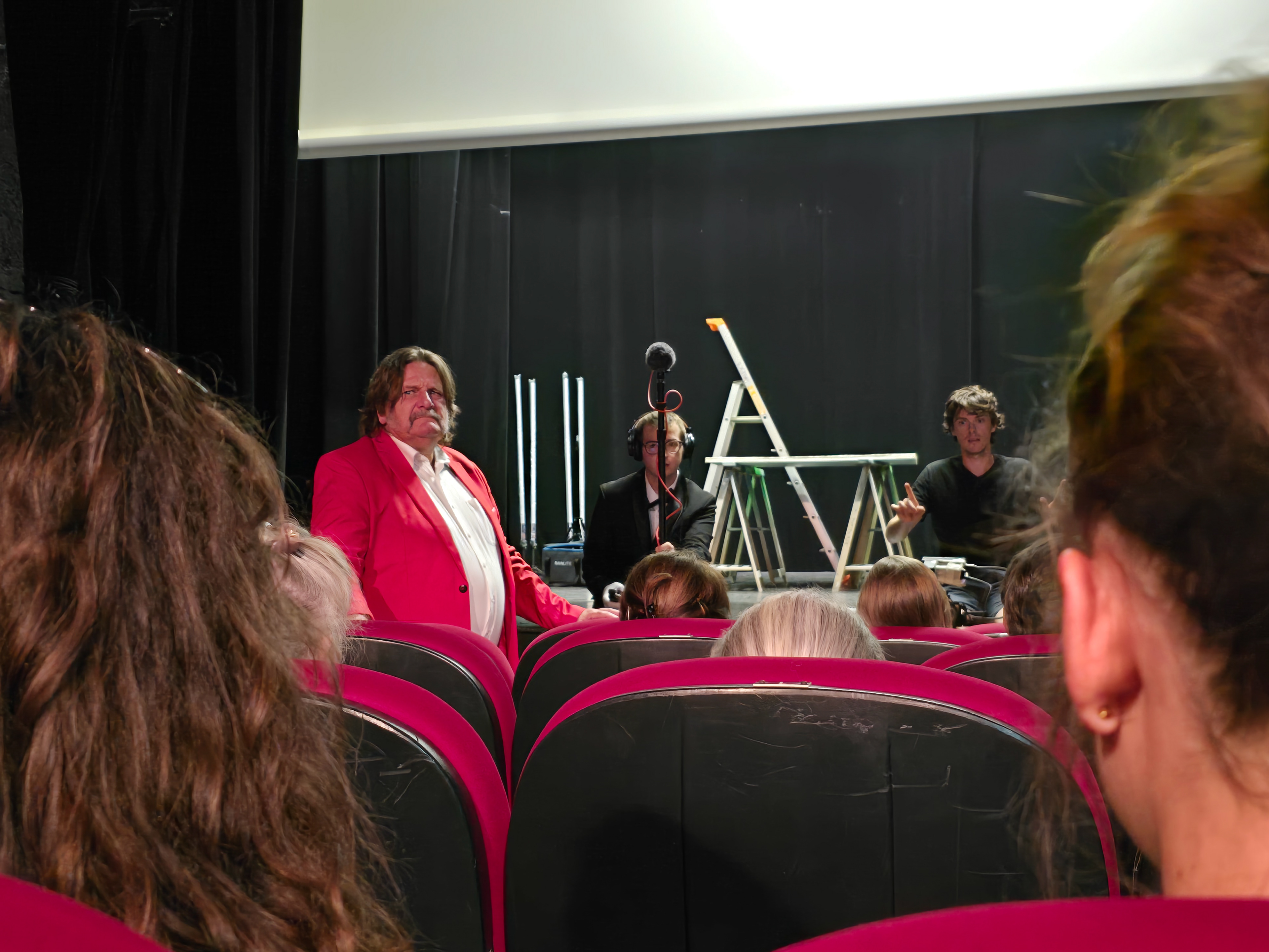 Tournage au Théâtre Alexandre III pour "Un film d'Alan Smithee"