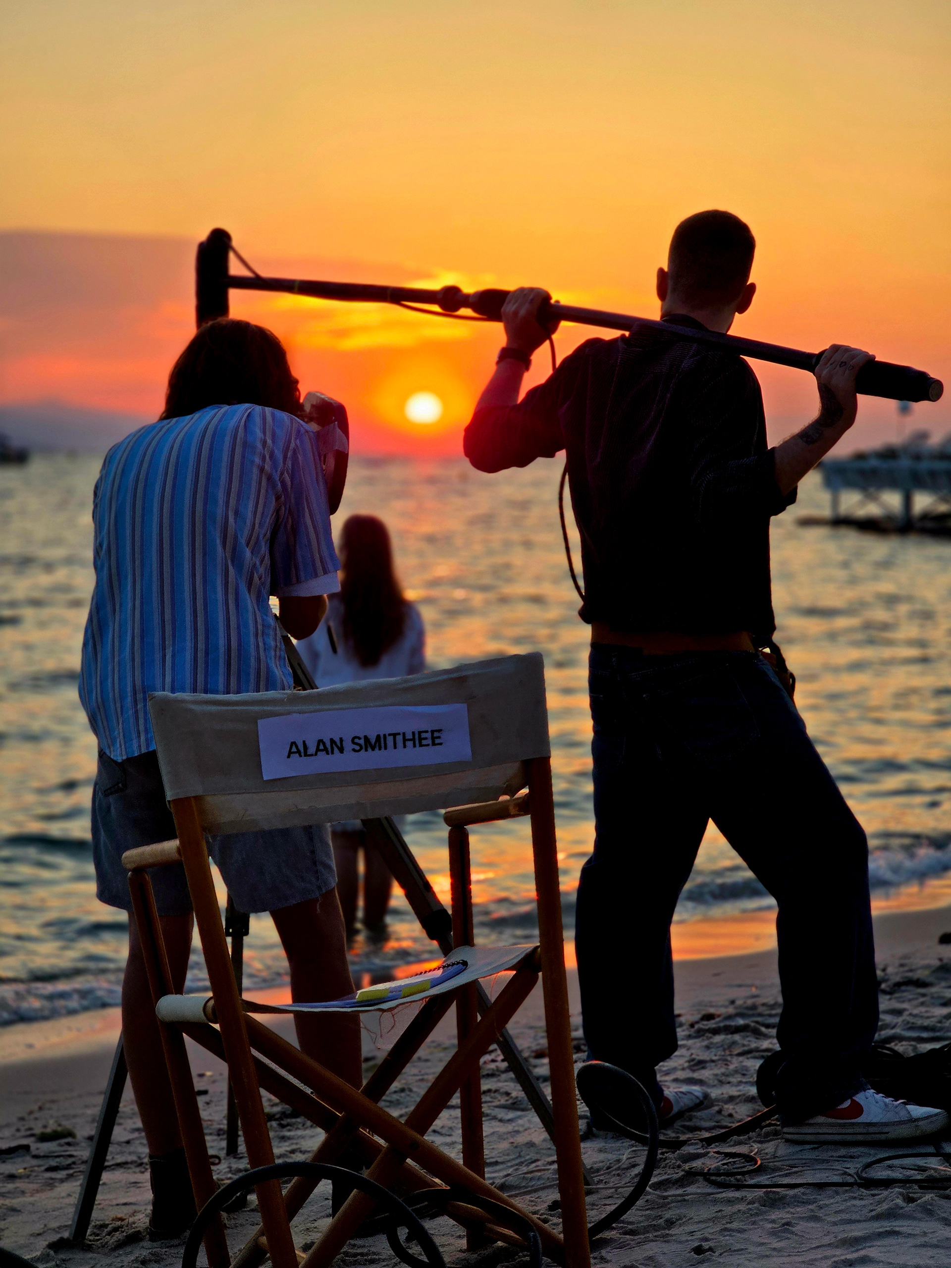 Tournage au levé de soleil : Léa-Lou Valentin, Noé Després, Mathéo Lesny