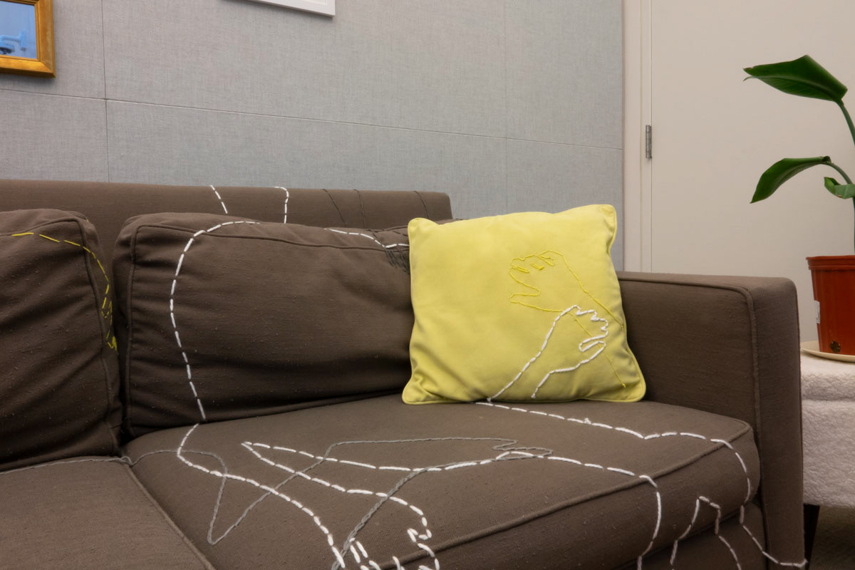 come sit with me / Detail Shot