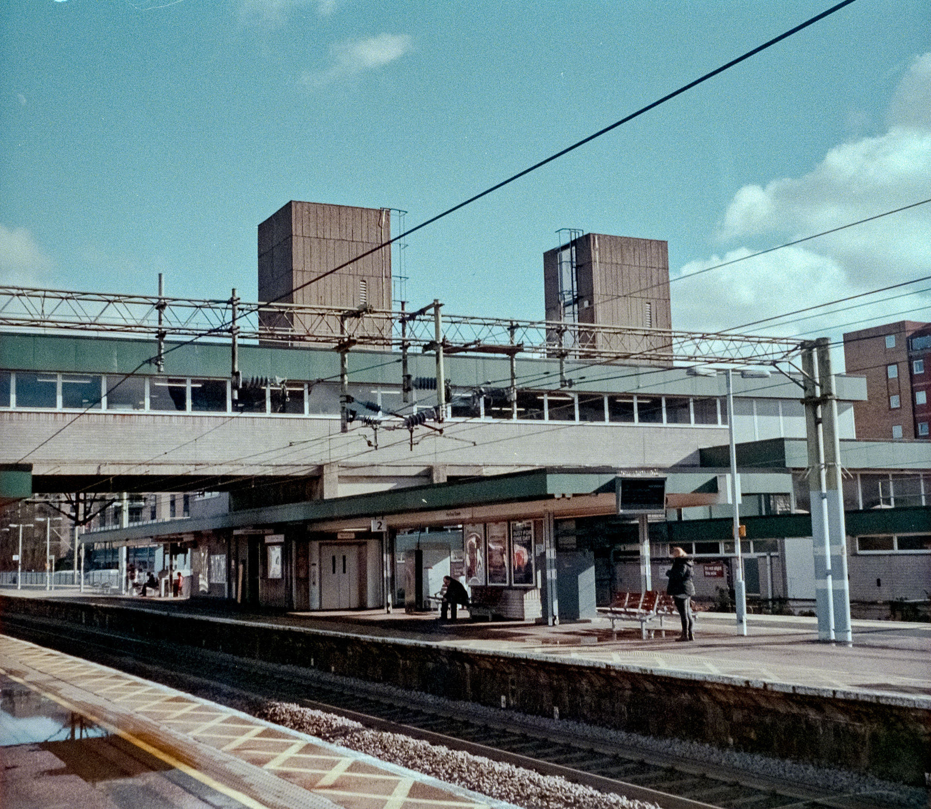 Harlow Station [1/2]