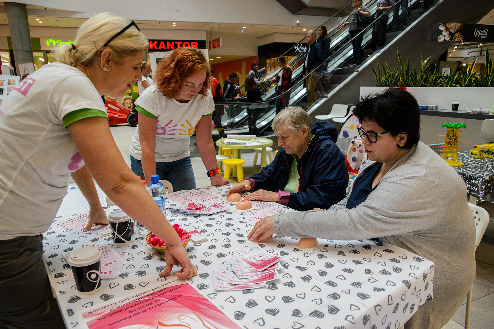 Akcja "Łap za biust"