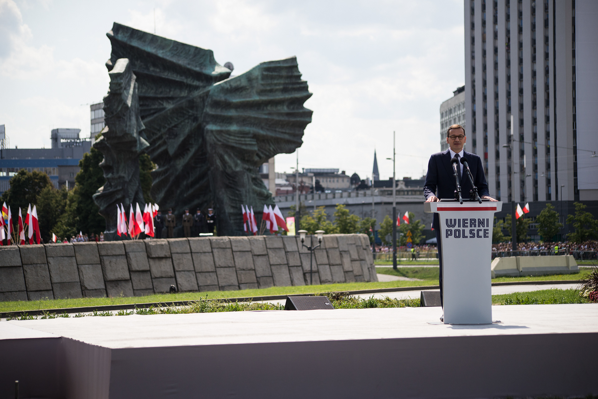 Defilada "Wierni Polsce"