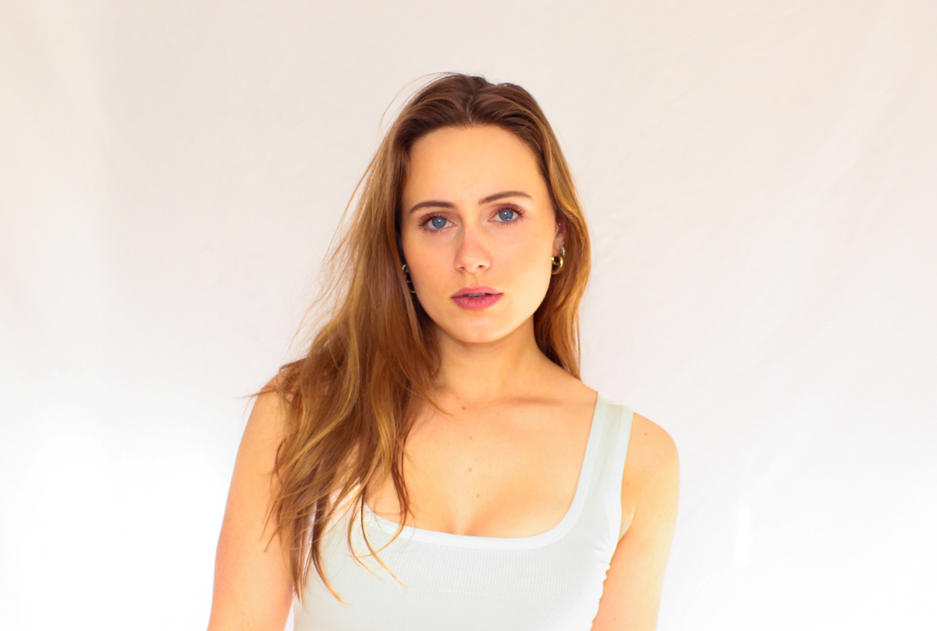 Isabella Victorson - Editorial Photoshoot