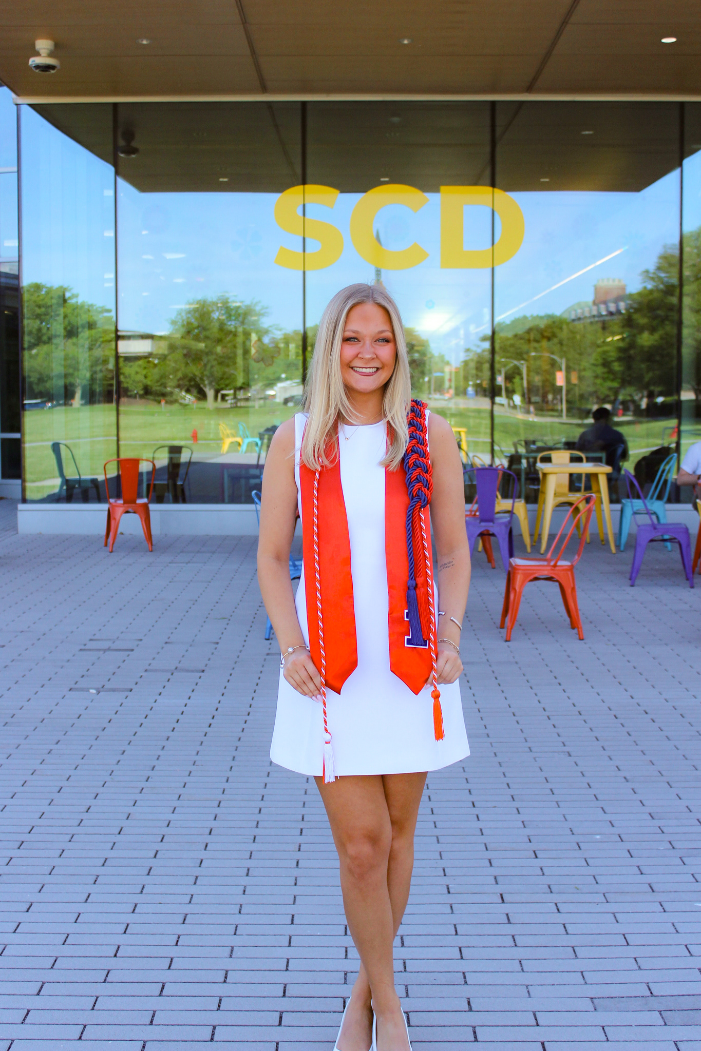 Jenna Bonelli - Graduation Session