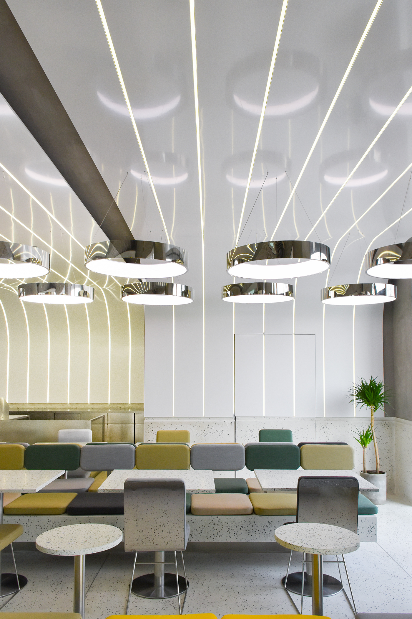 ceiling lights, detail, circular lights, terrazzo, benches, food court, ramoprimo, design, 金属, 设计, 建筑,