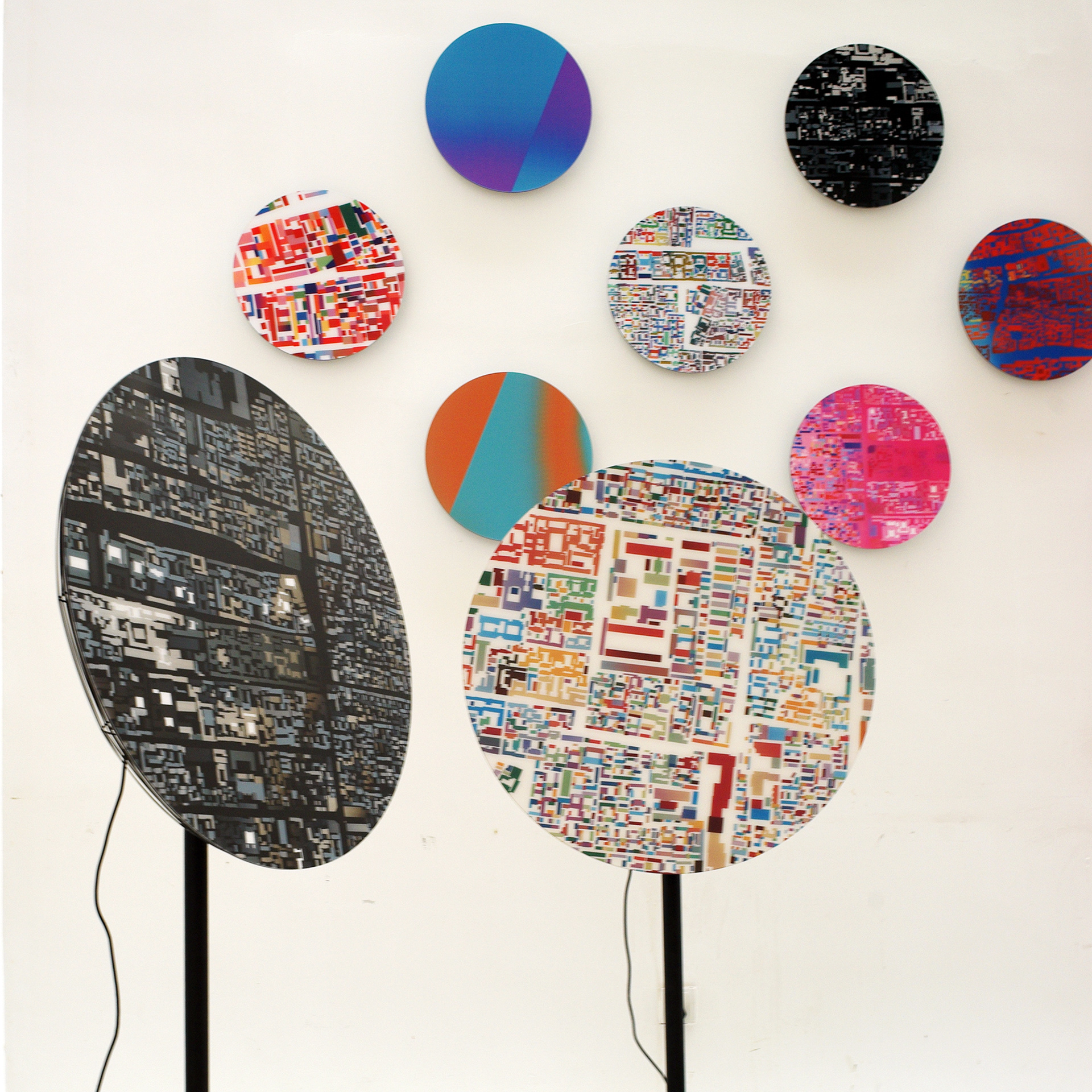 colorful, lenticular, maps, discs, hutong, ramoprimo,