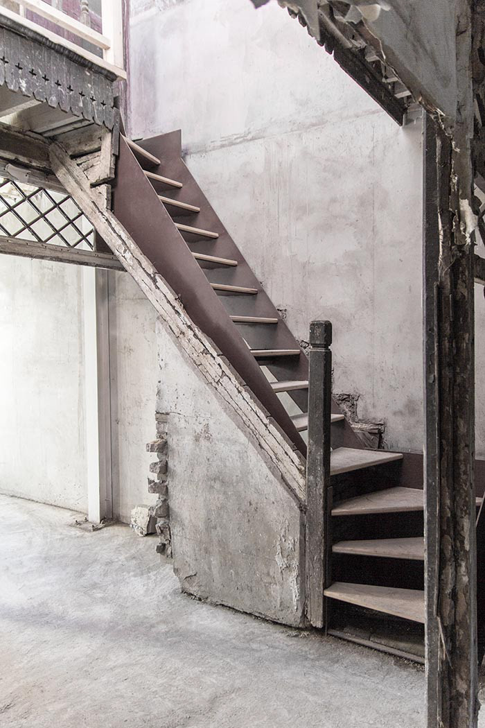 teahouse, renovation, new materials, staircase, handrail, ramoprimo, interior design,