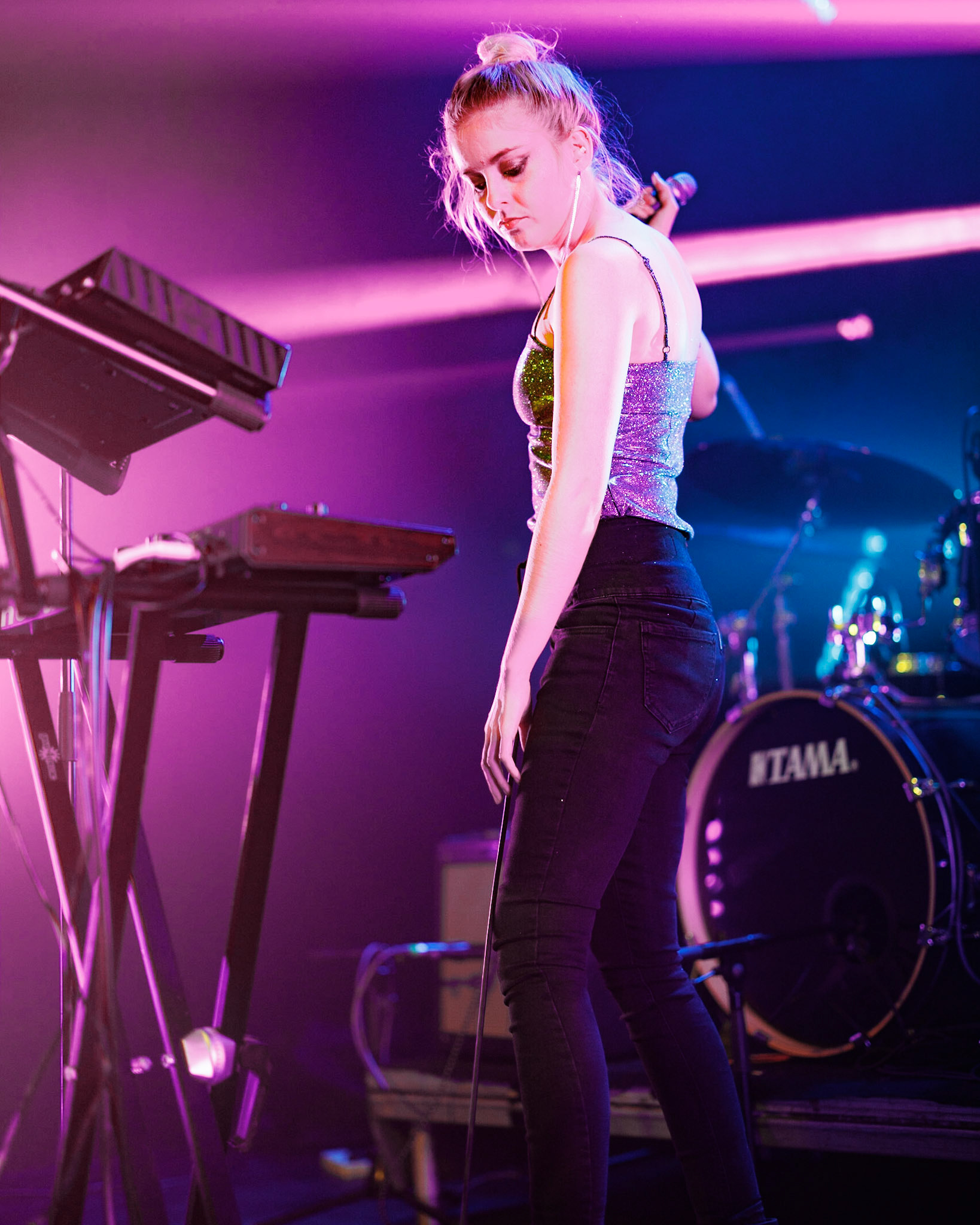 Emzae