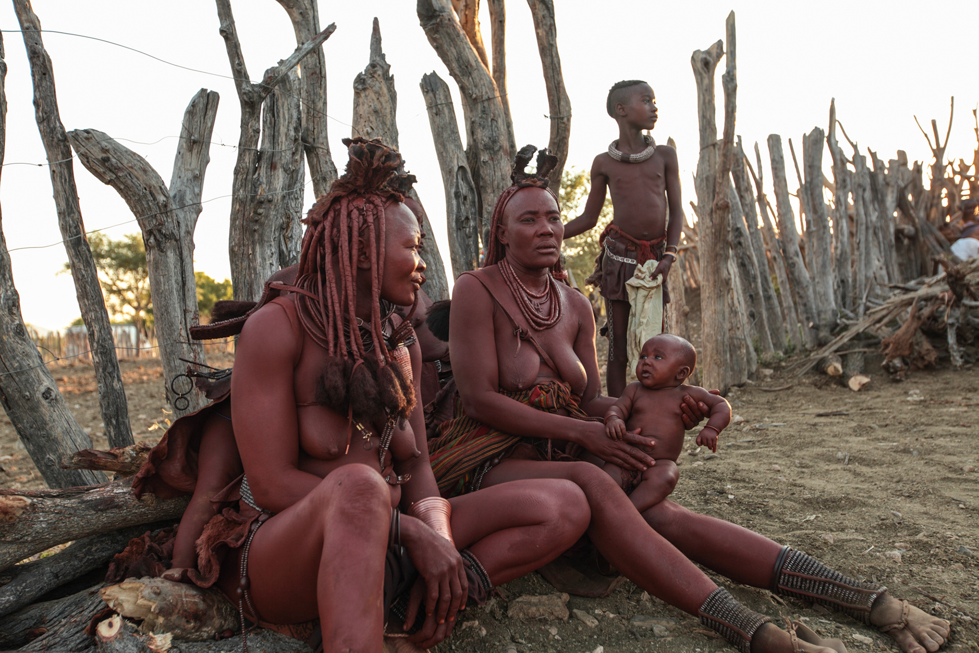 himba - namibia - reisefotografie