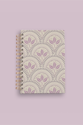 Leaves and dots ogee