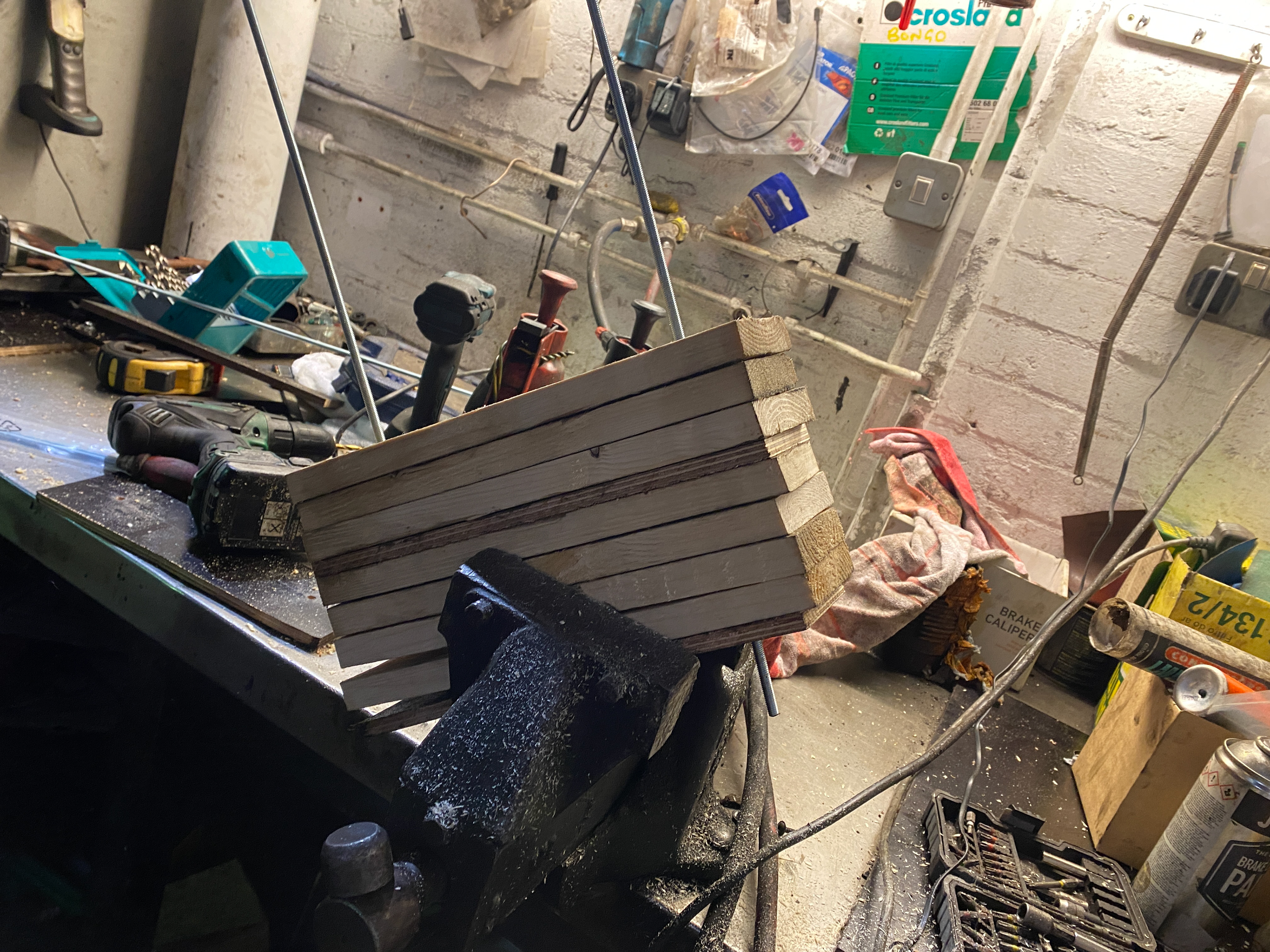 Jig using plywood layer