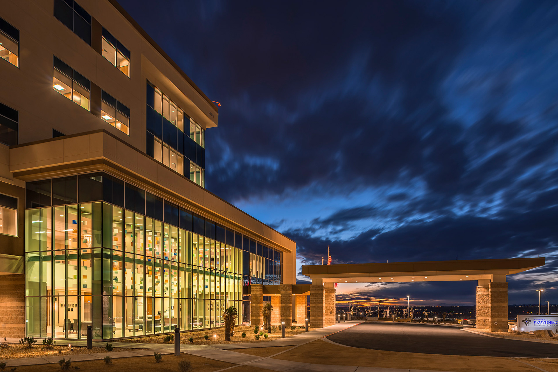 Providence Transmountain Hospital, El Paso TX. Photo © Scott Weaver
