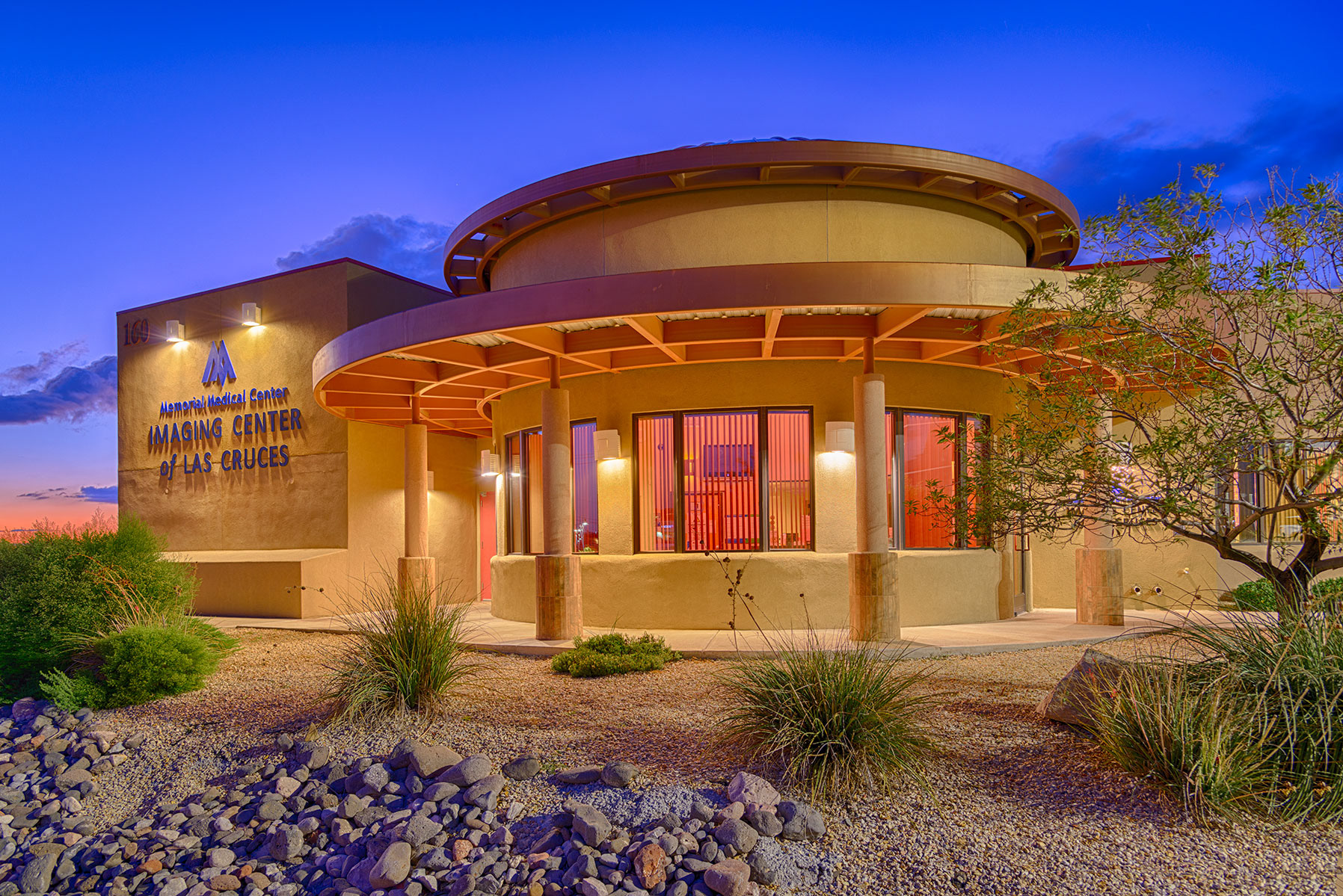 Imaging Center of Las Cruces NM. Photo © Scott Weaver