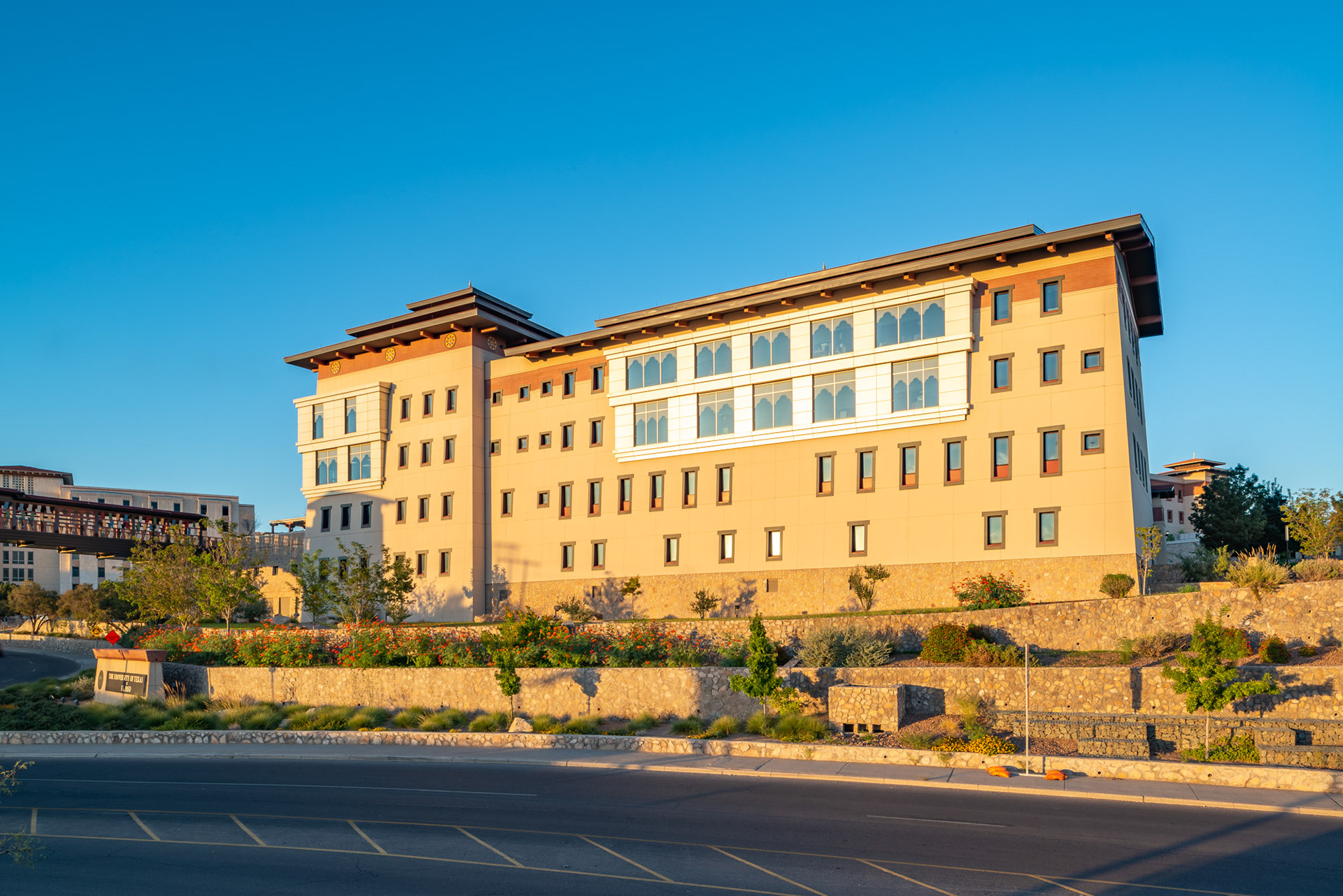 UTEP's Nursing Sciences Bldg, El Paso TX. Photo © Scott Weaver