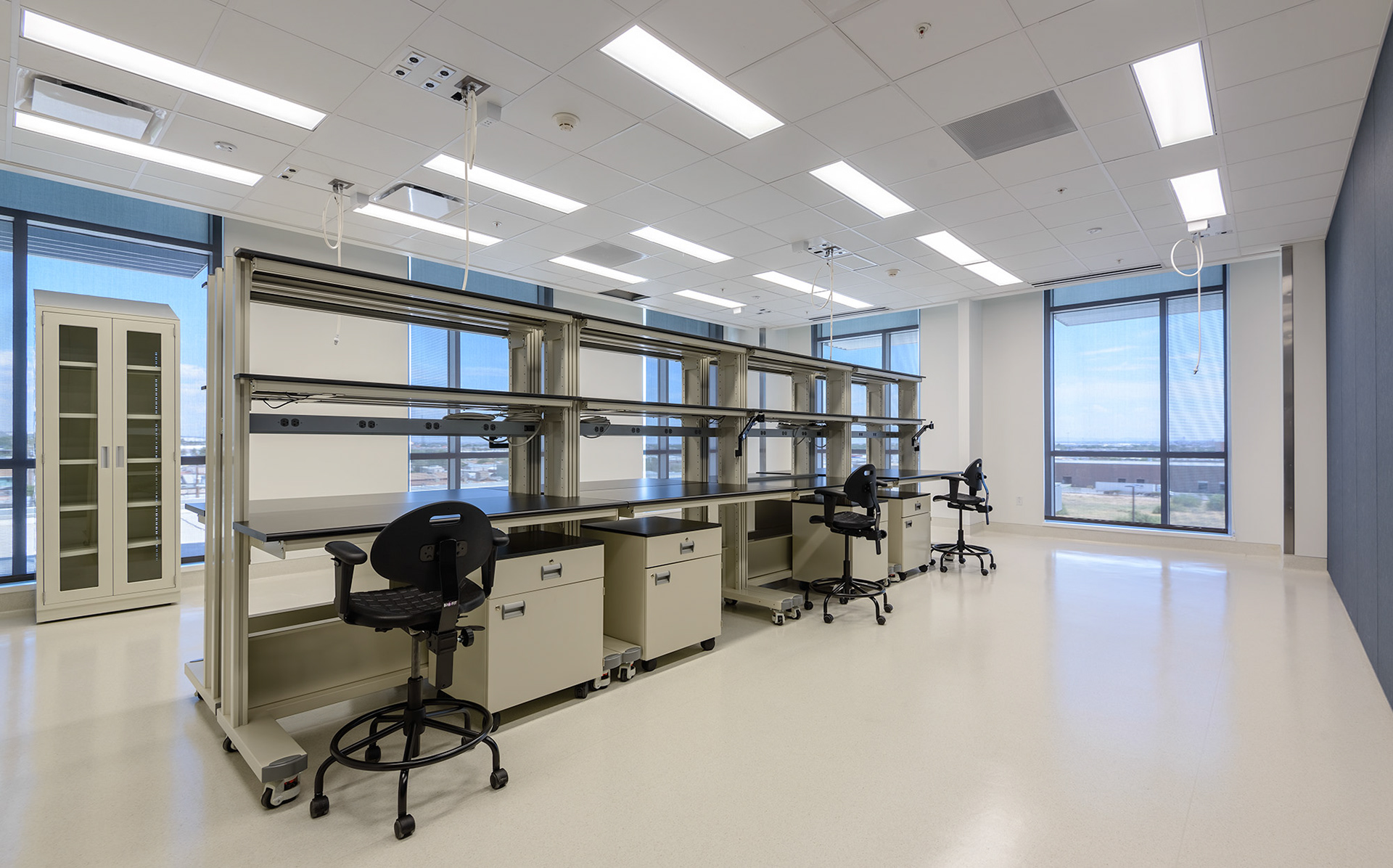 Cardwell Collaborative Bldg at Medical Center of the Americas El Paso TX | Photo © Scott Weaver