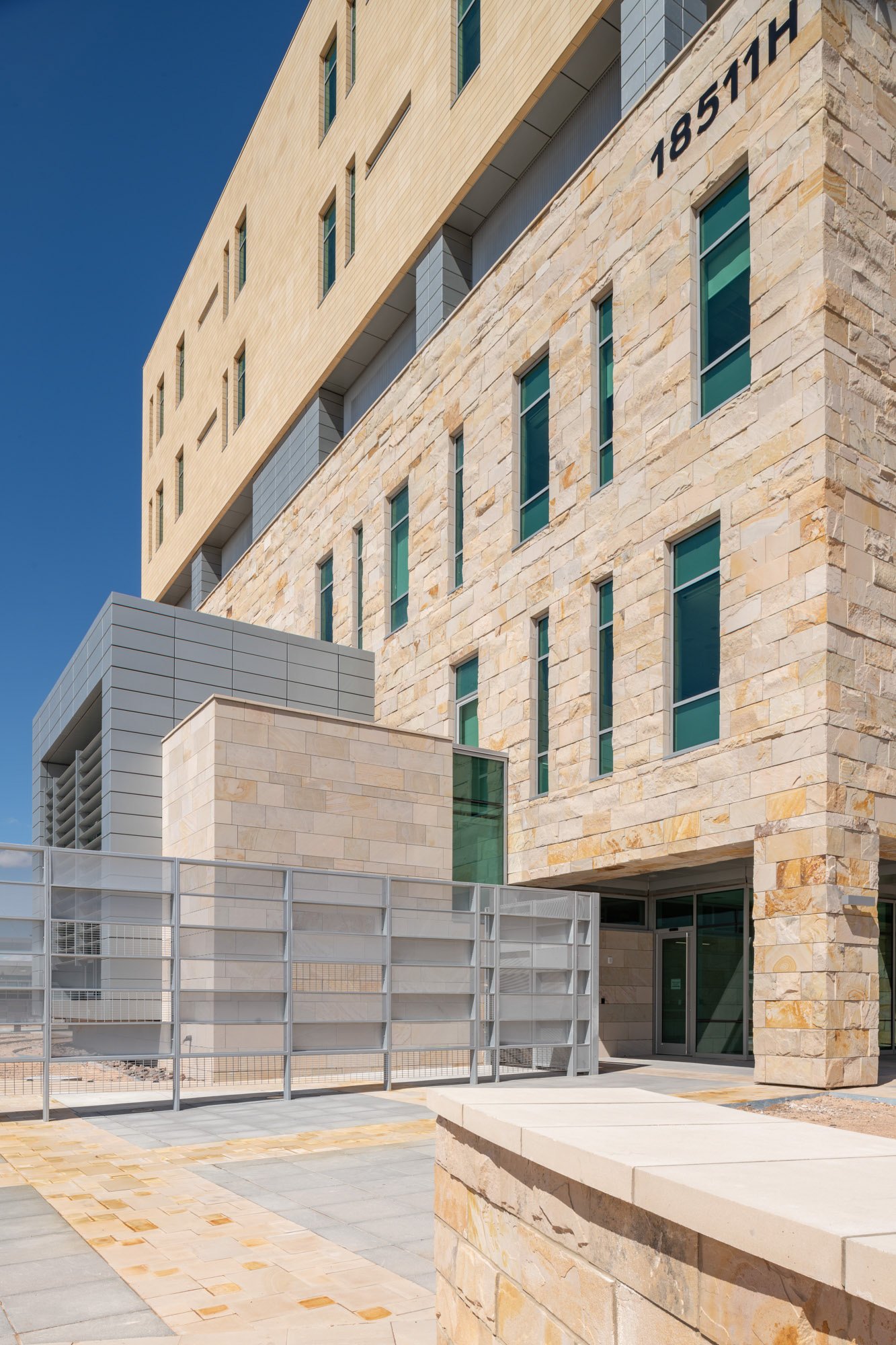 Ft Bliss Replacement Hospital WBAMC. Photo © Scott Weaver