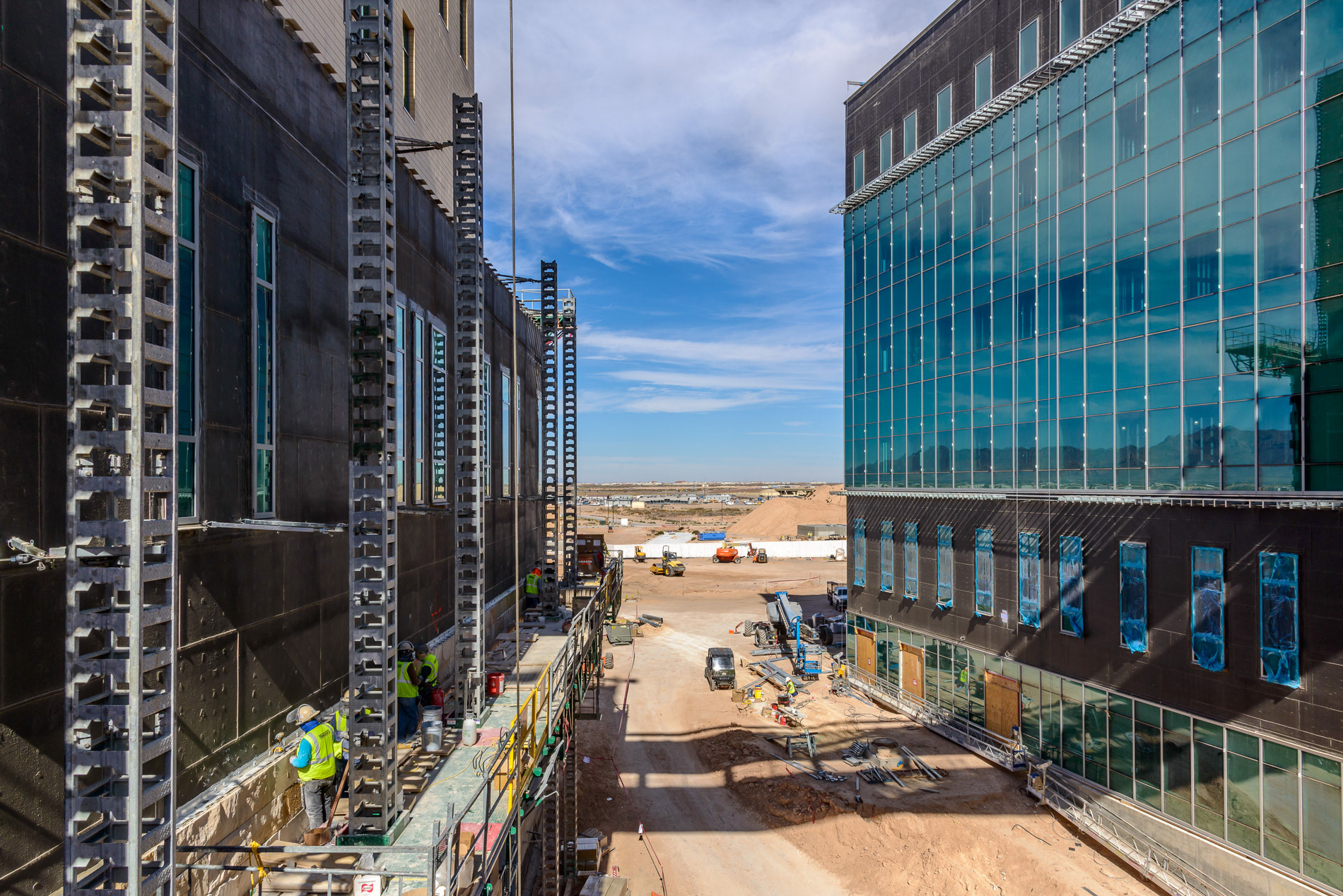 Ft Bliss WBAMC under construction 2017 | Photo © Scott Weaver