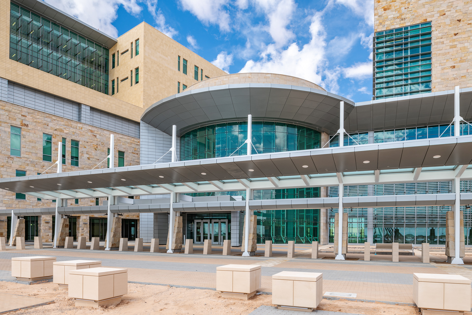 Ft Bliss Replacement Hospital WBAMC. Photo © Scott Weaver