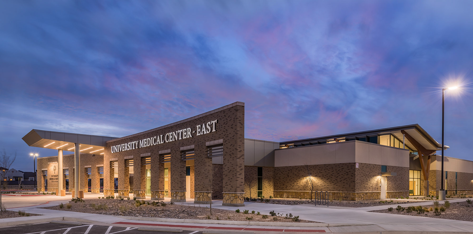UMC Eastside Clinic Evening El Paso TX | Photo © Scott Weaver