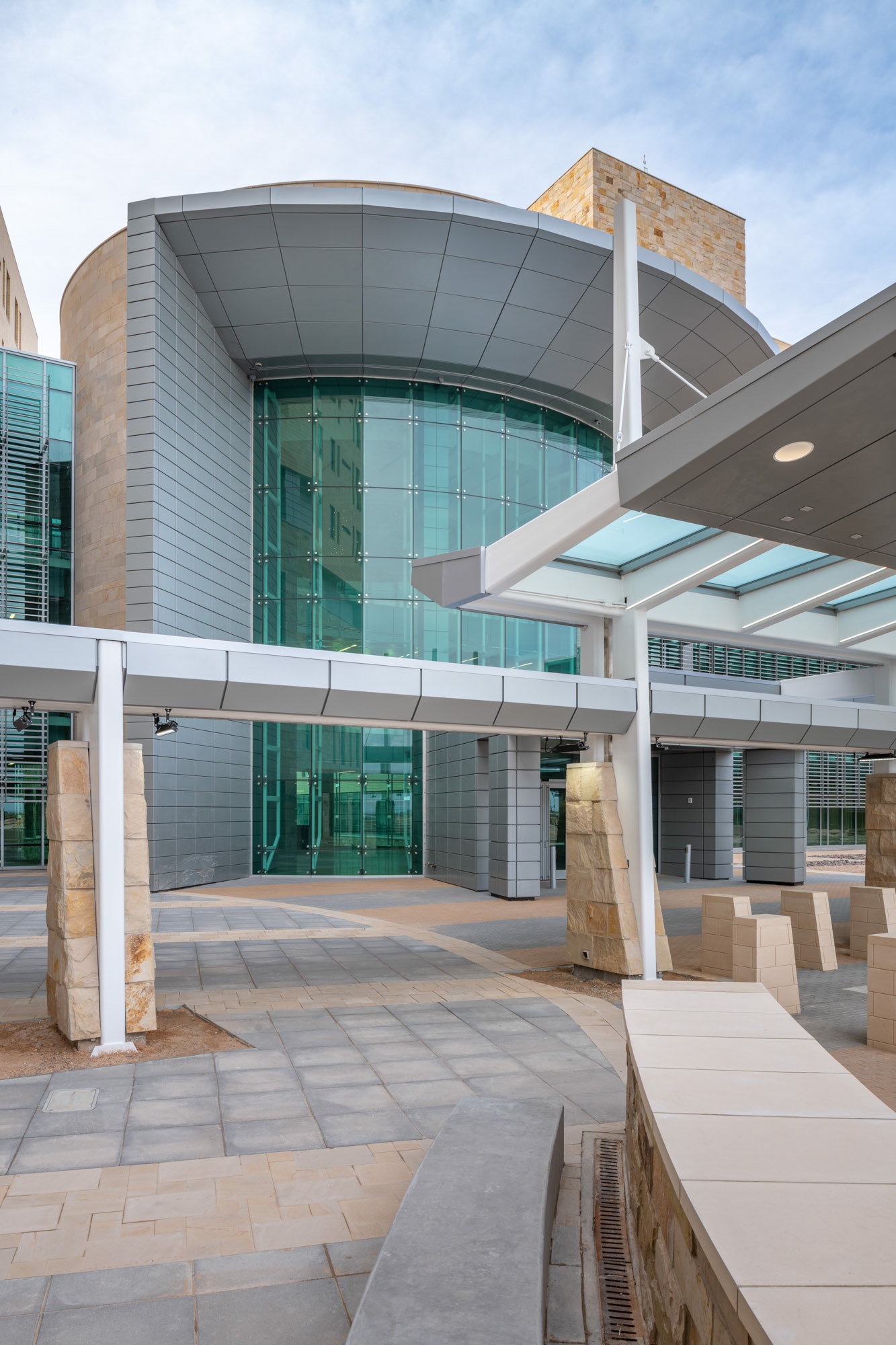 Ft Bliss Replacement Hospital WBAMC. Photo © Scott Weaver