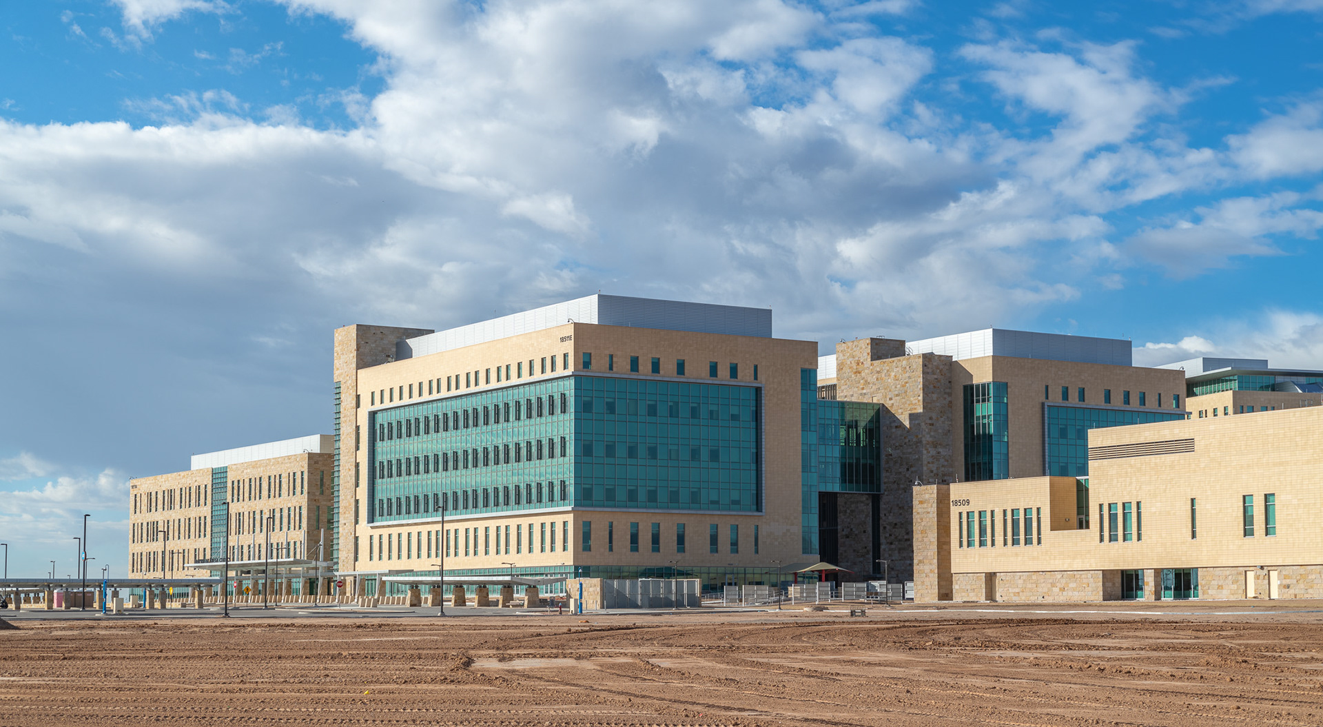 Ft Bliss William Beaumont Army Medical Center. Photo © Scott Weaver