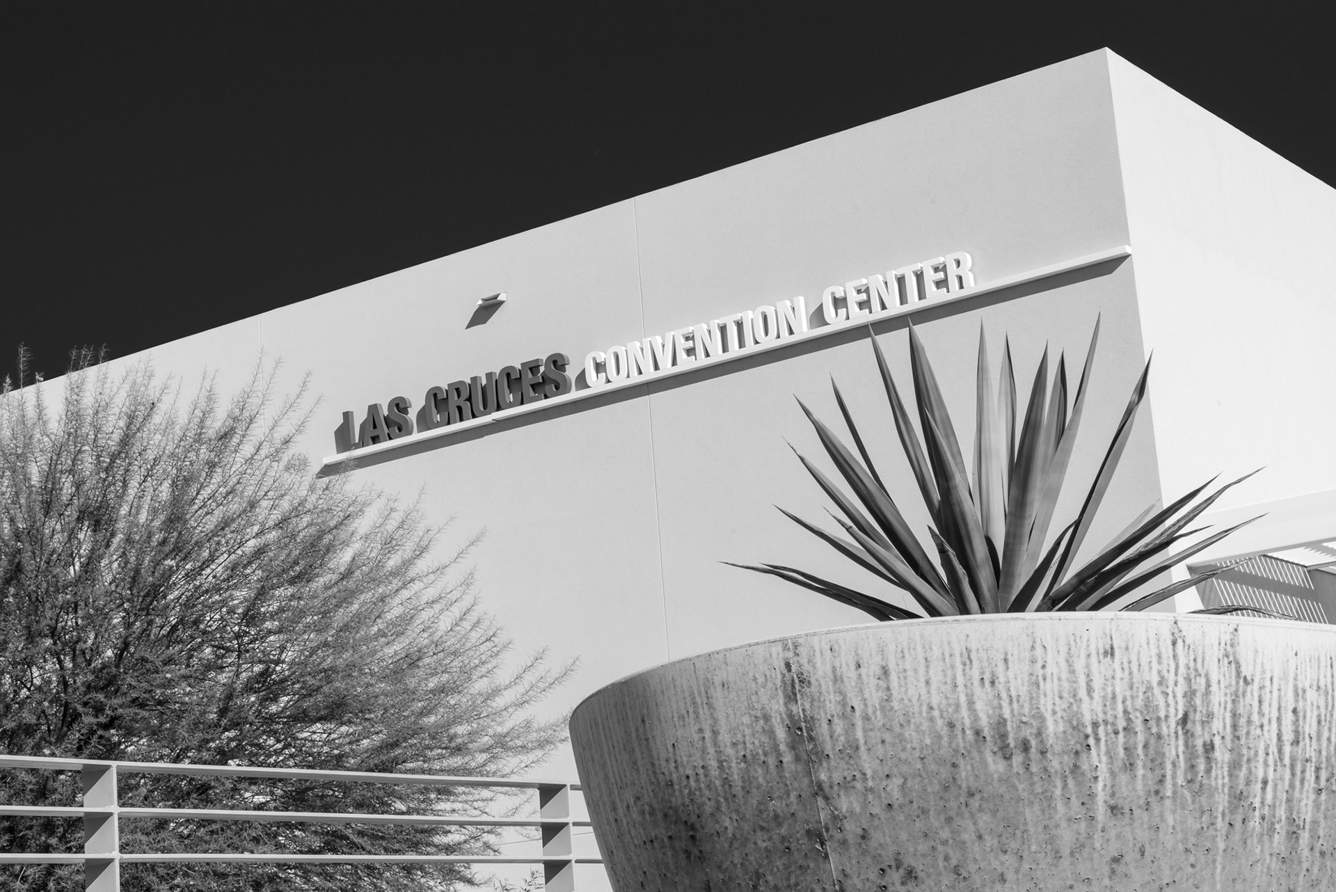 Las Cruces NM Convention Center. Photo © Scott Weaver