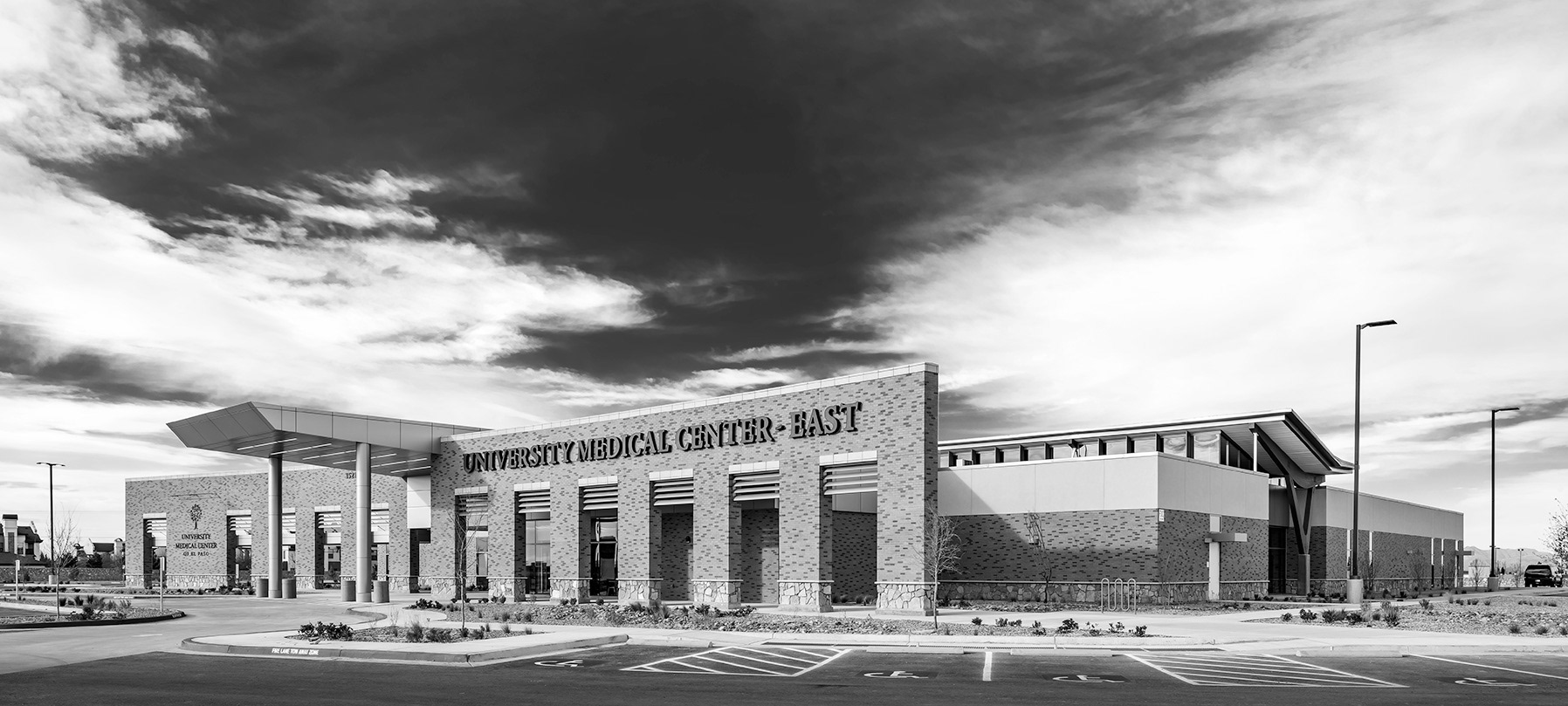 UMC Eastside Clinic B&W panorama, El Paso TX. Photo © Scott Weaver