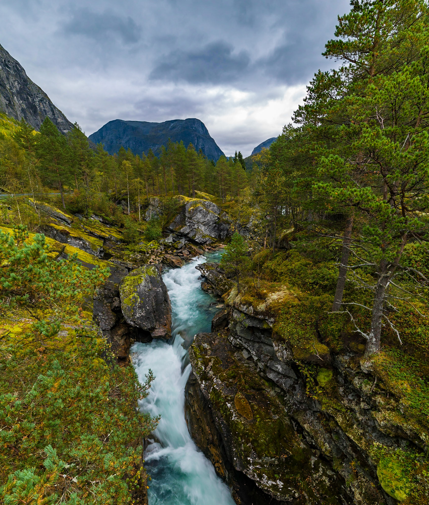 Valldøla Elv near Øyane
