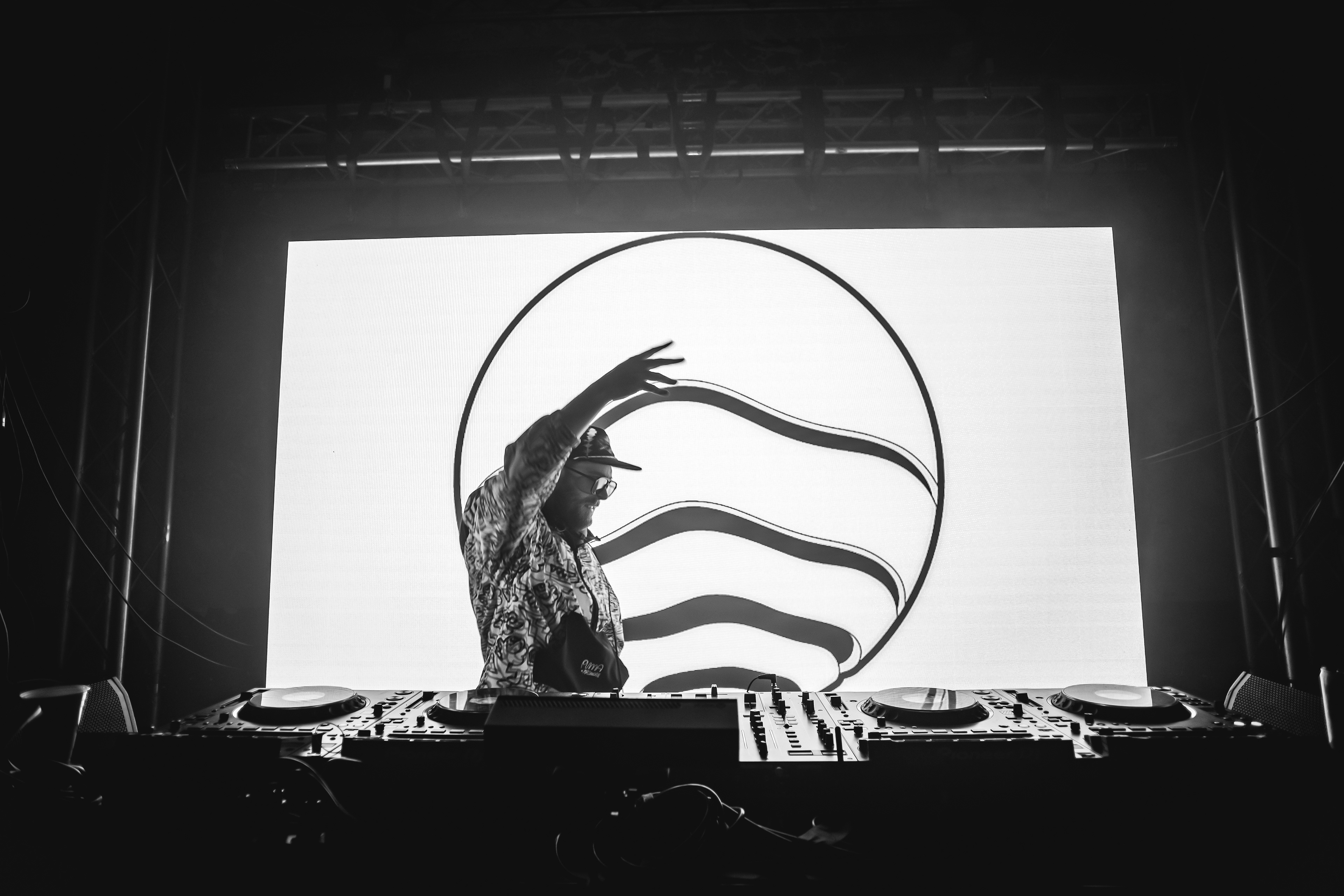 Buku